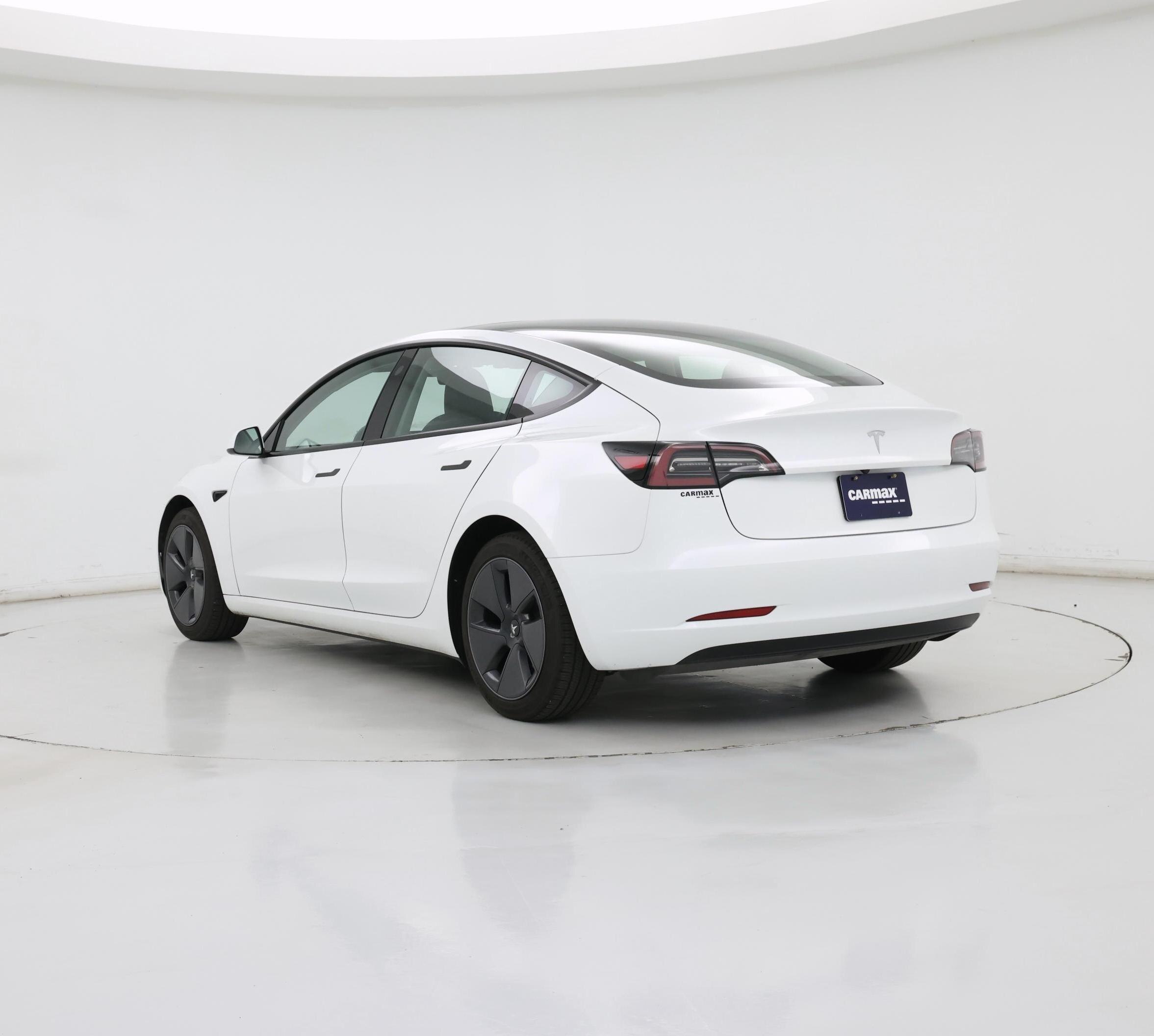 Thumbnail: 2023 Tesla Model 3 - 2