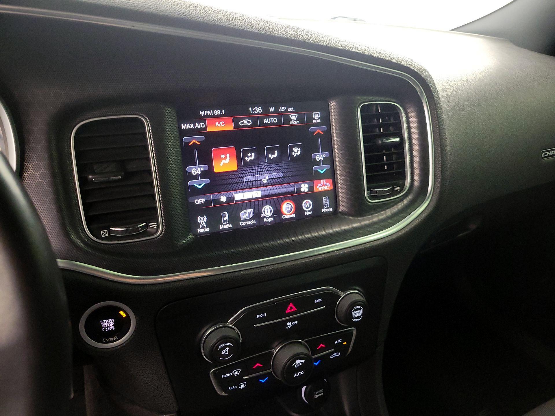 Thumbnail: 2016 Dodge Charger - 16