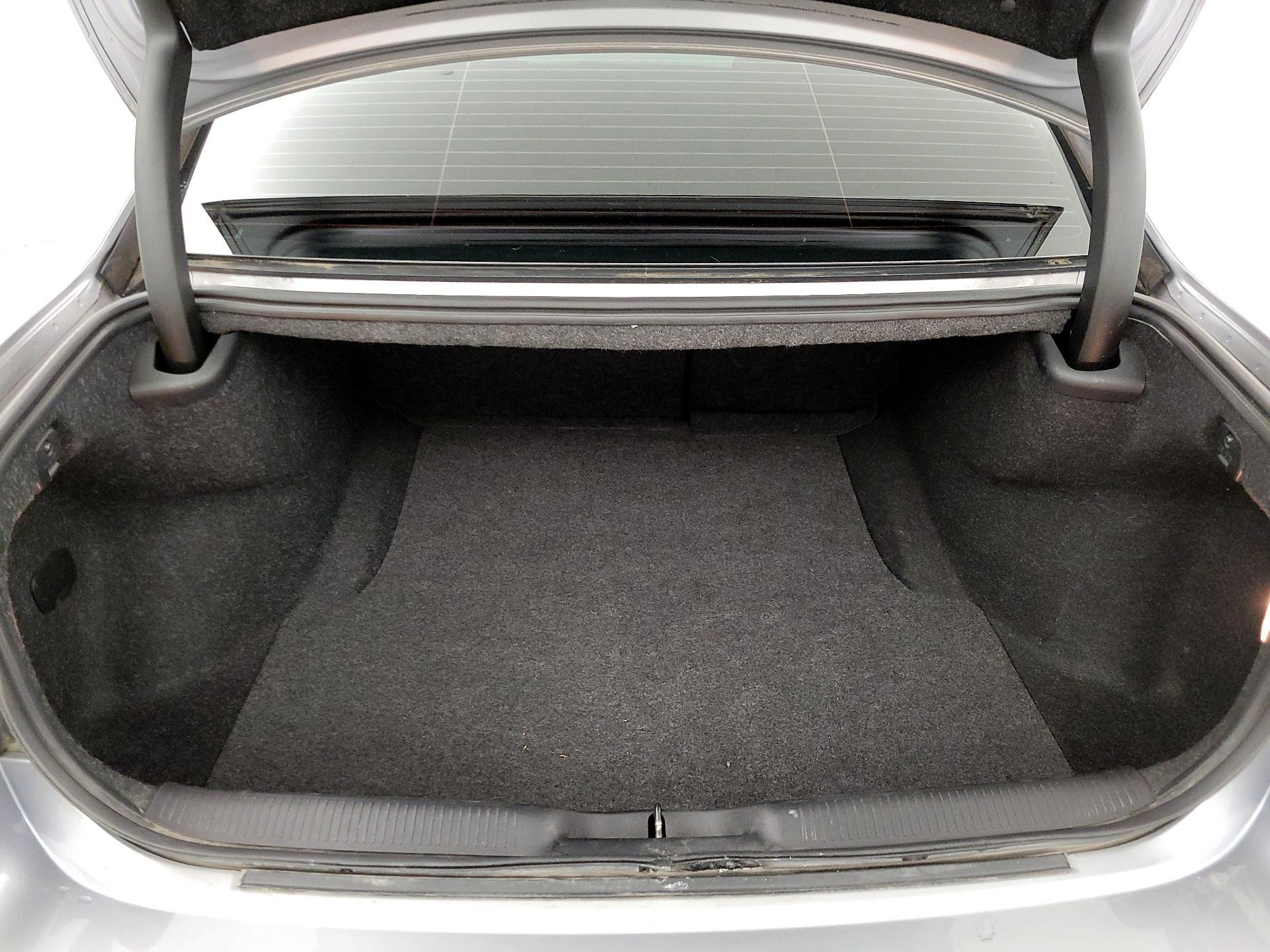 Thumbnail: 2016 Dodge Charger - 19