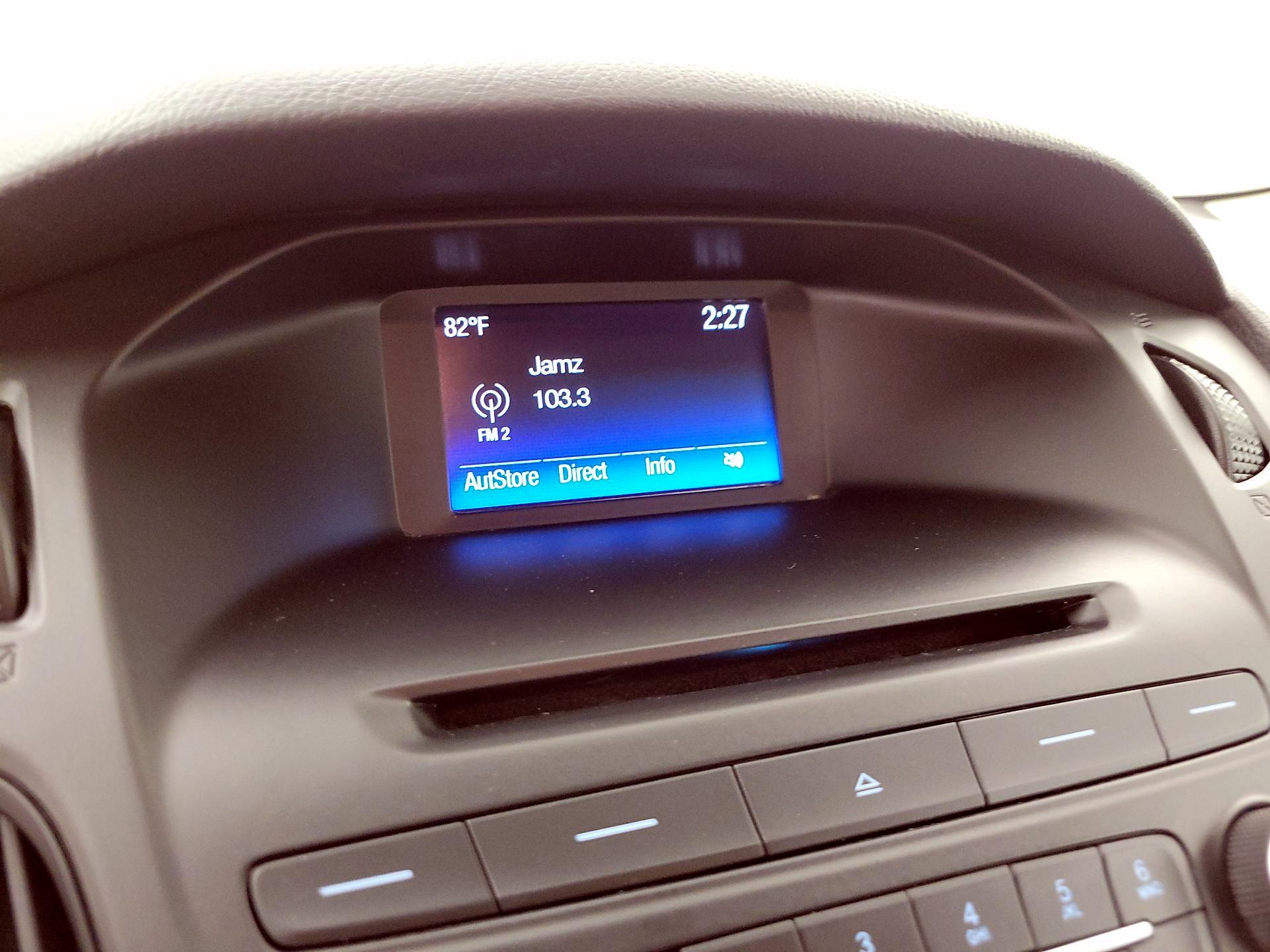 Thumbnail: 2017 Ford Focus - 15