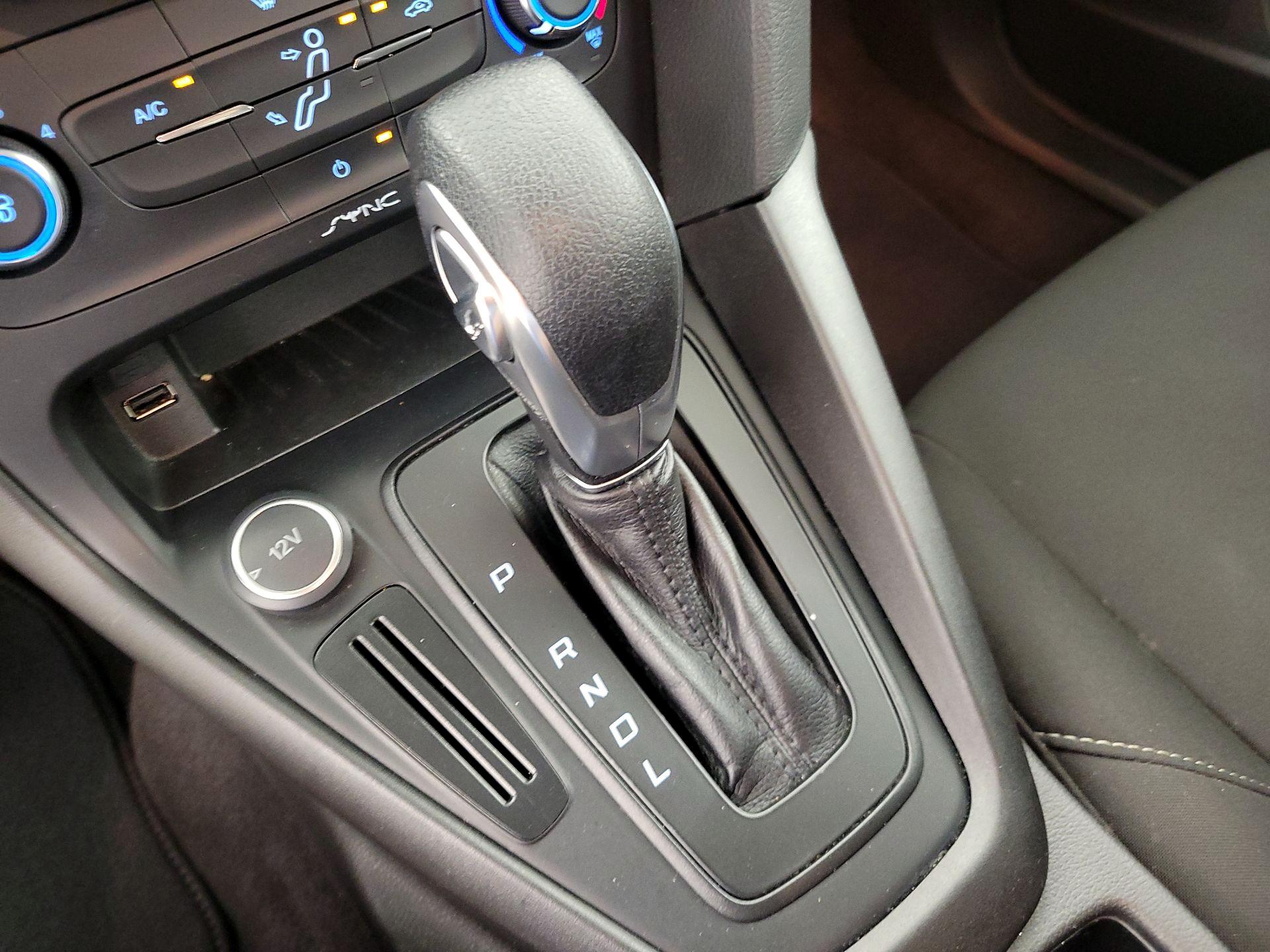 Thumbnail: 2017 Ford Focus - 17