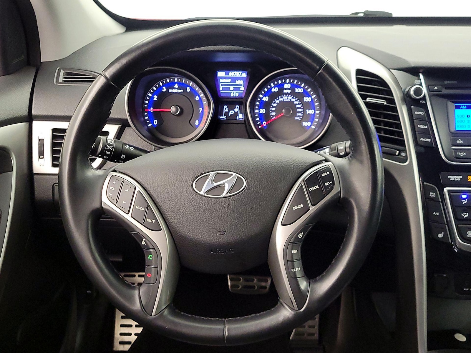 2016 Hyundai Elantra GT Base - Photo 11