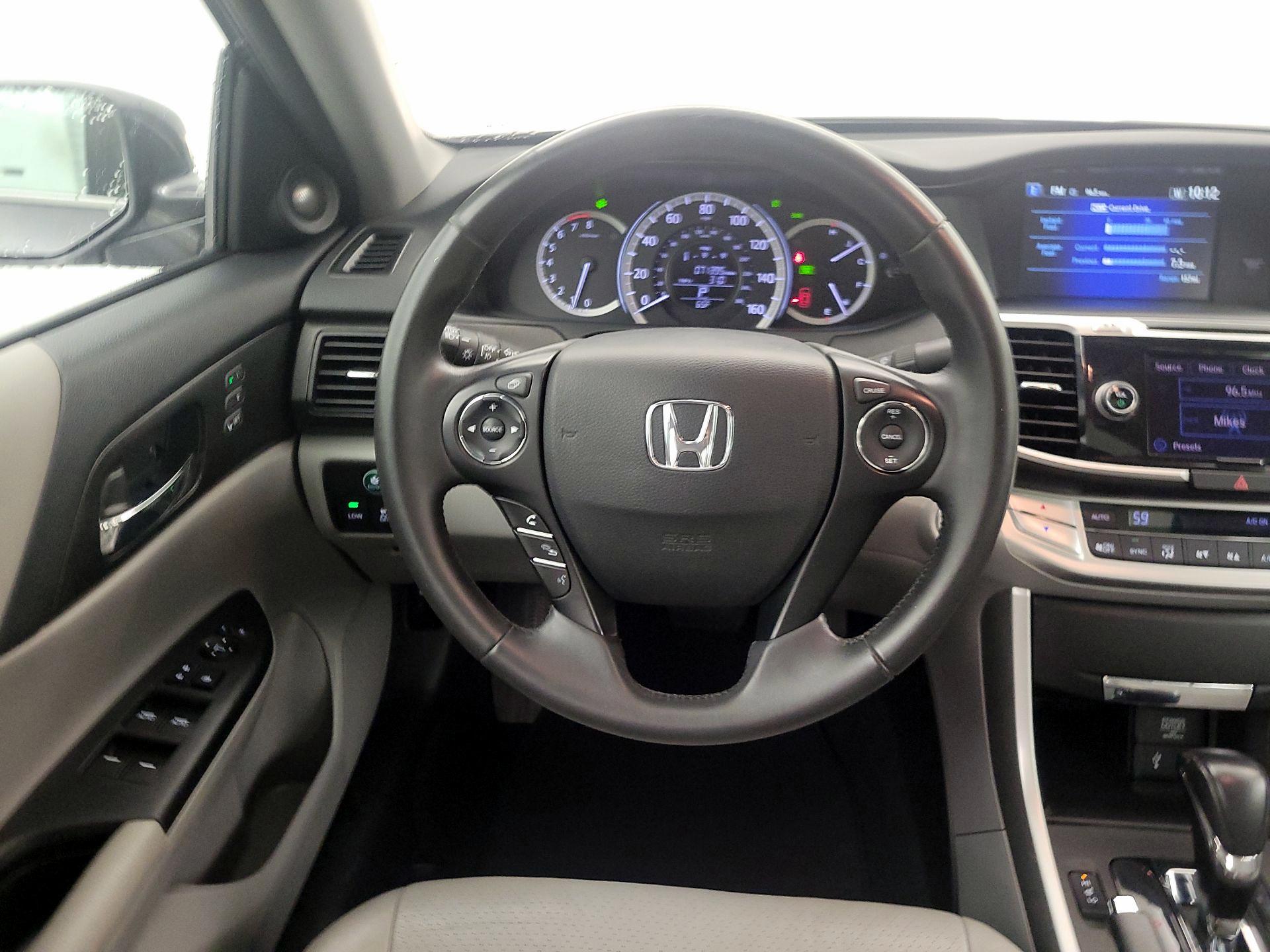 Thumbnail: 2015 Honda Accord - 10