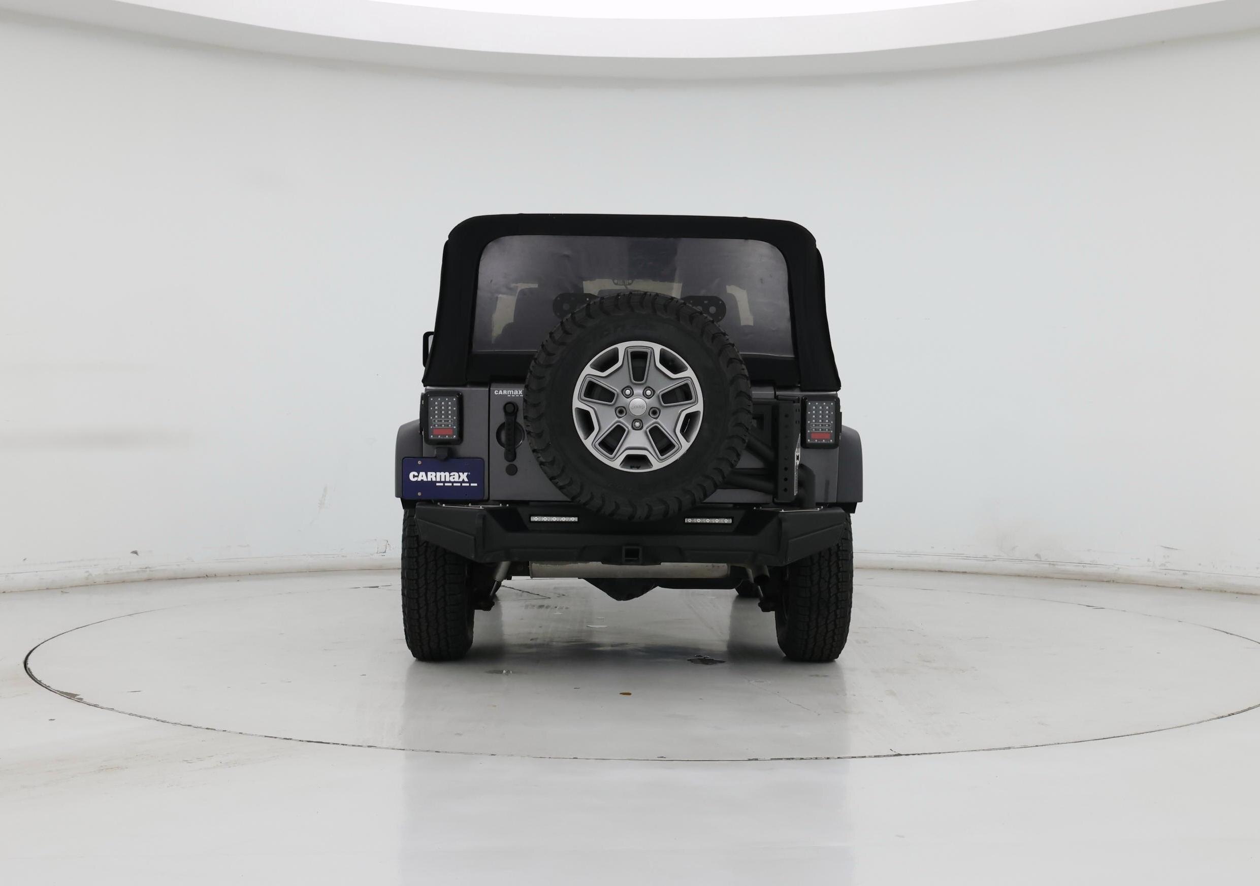Thumbnail: 2016 Jeep Wrangler - 6