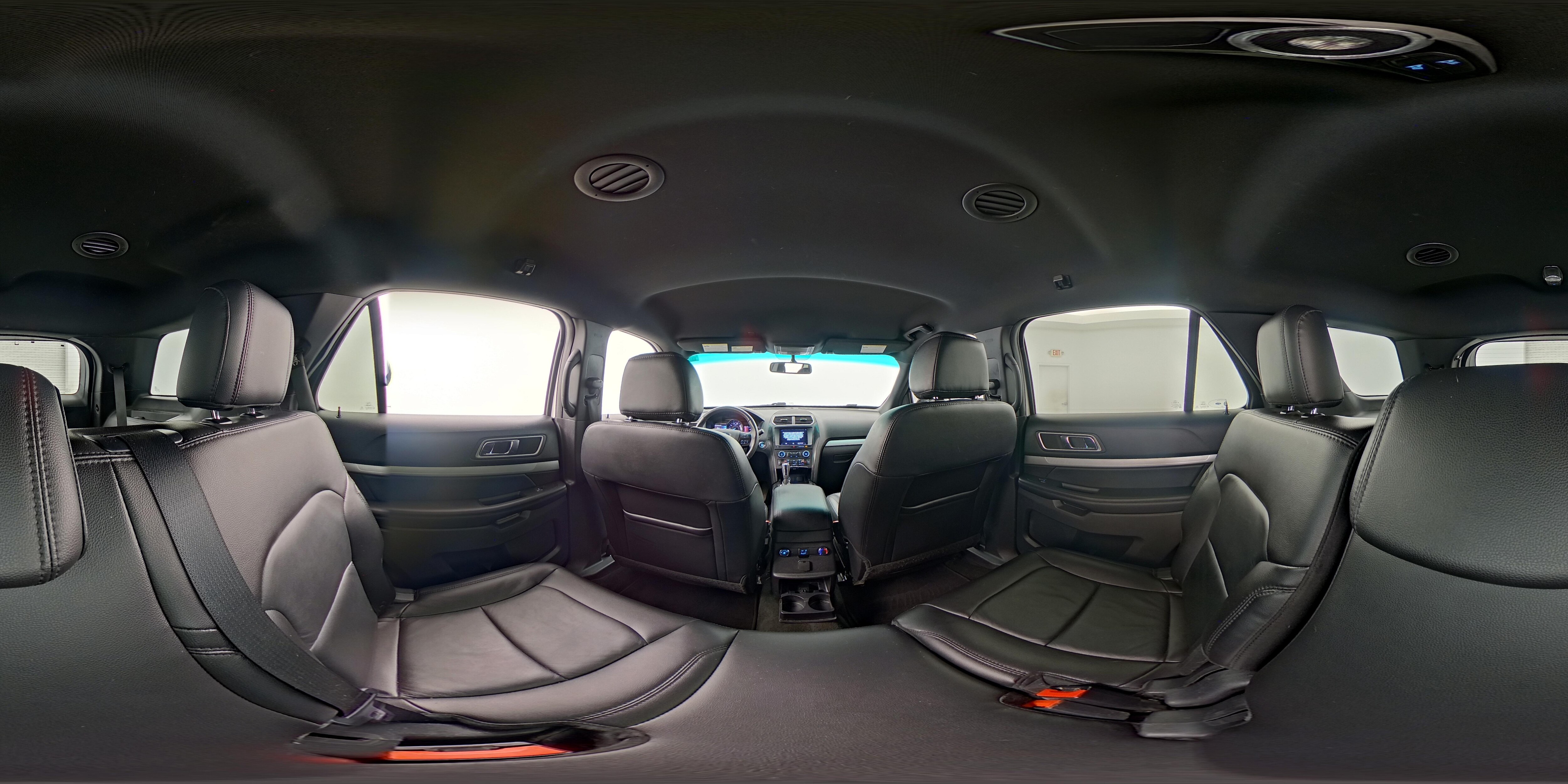 2017 Ford Explorer XLT - Photo 26