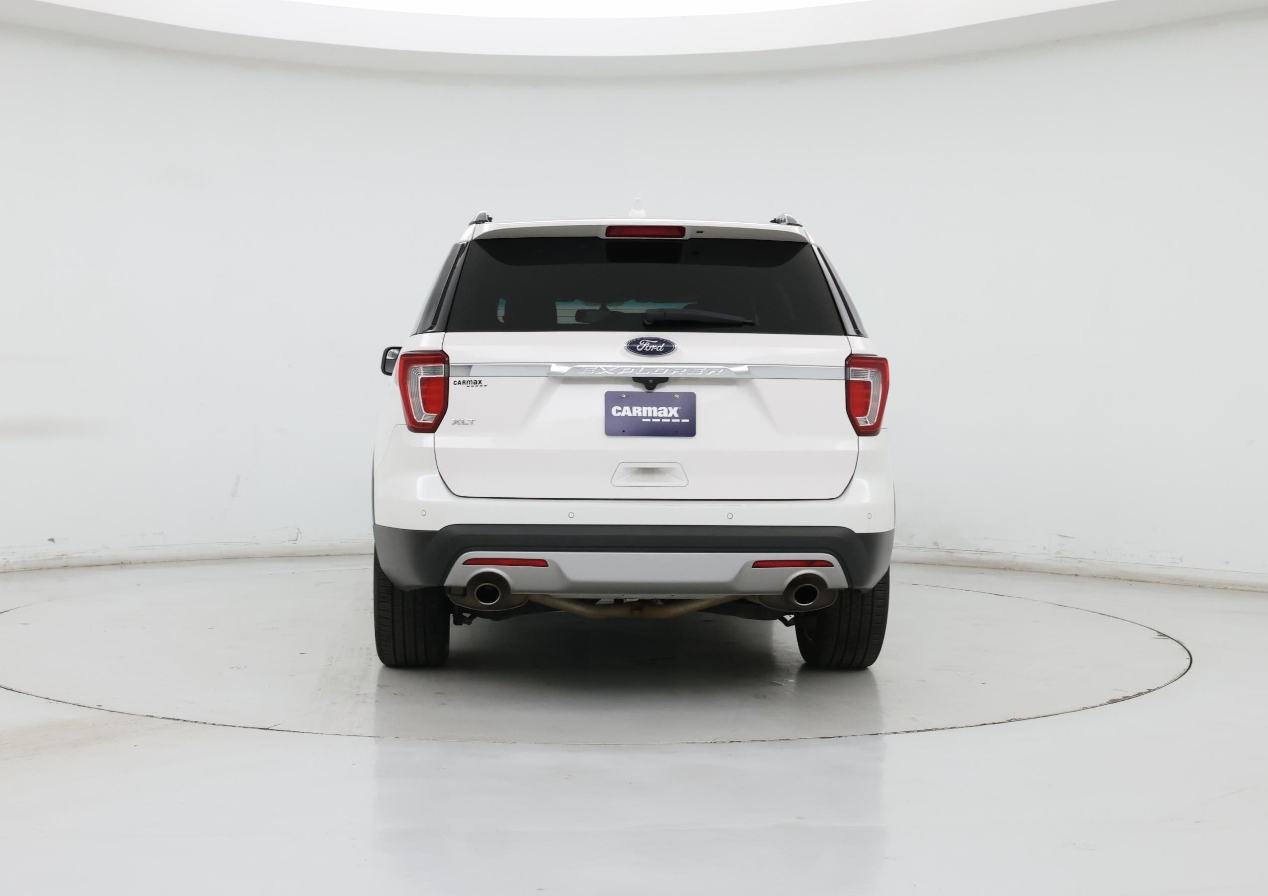 Thumbnail: 2017 Ford Explorer - 6