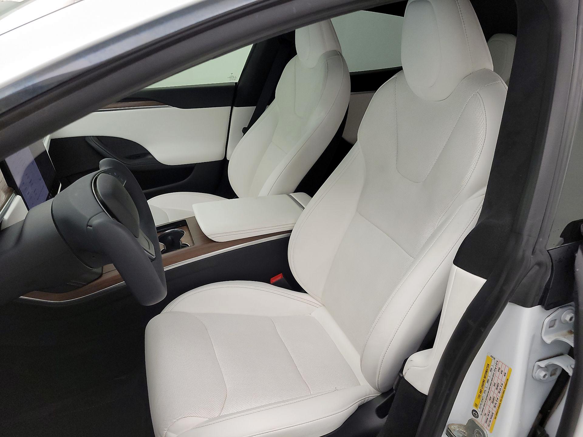 Thumbnail: 2021 Tesla Model S - 11