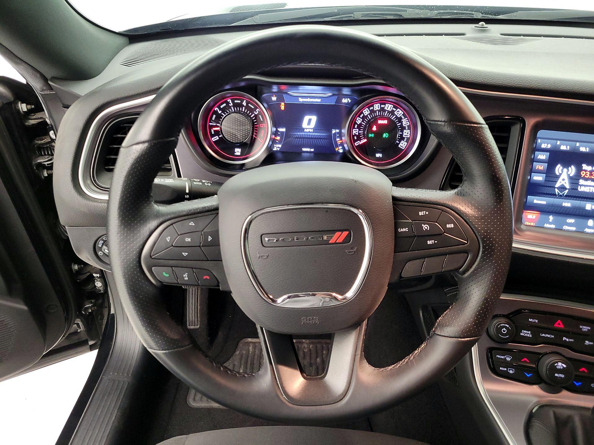 Thumbnail: 2019 Dodge Challenger - 10