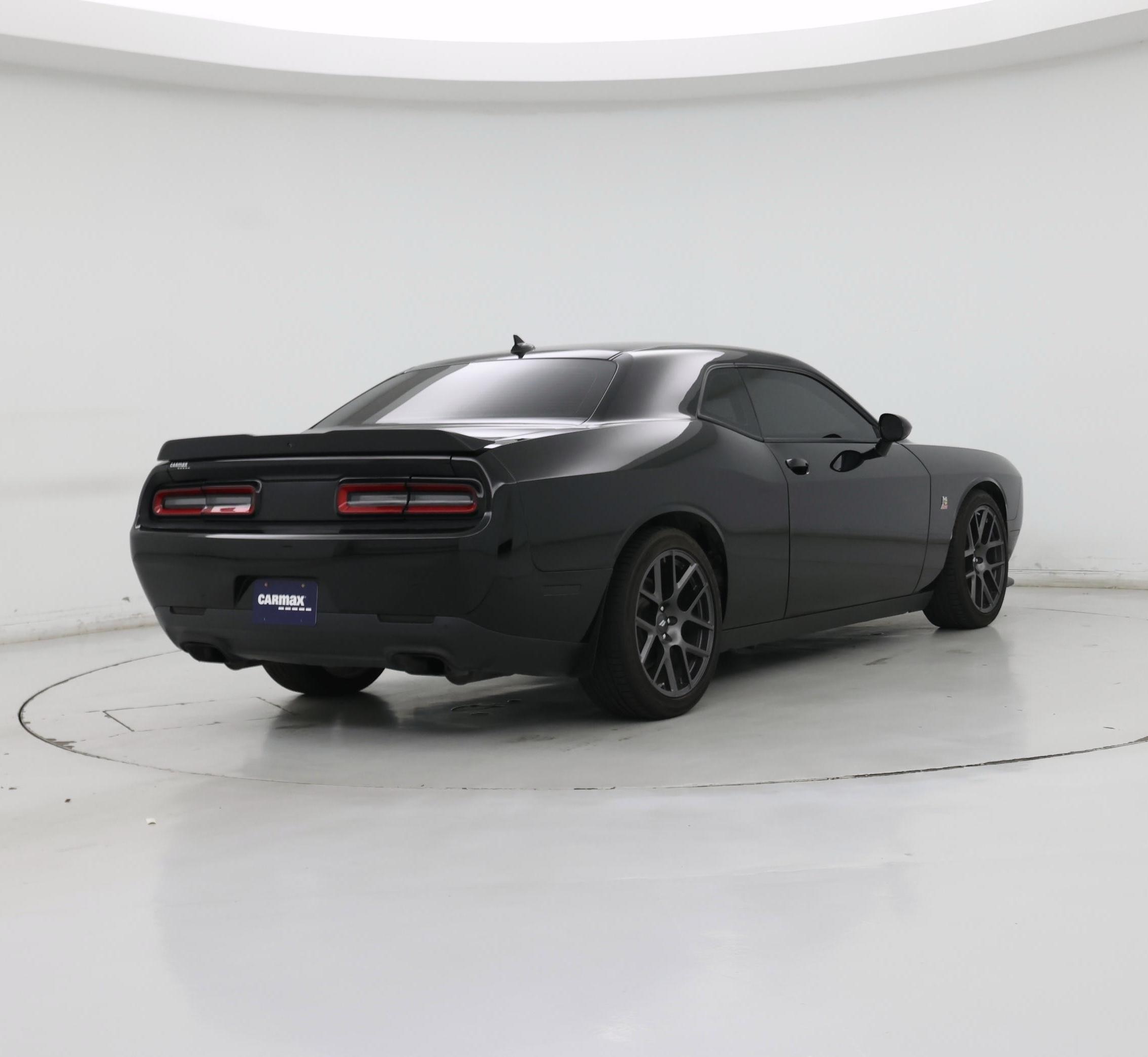 Thumbnail: 2019 Dodge Challenger - 8