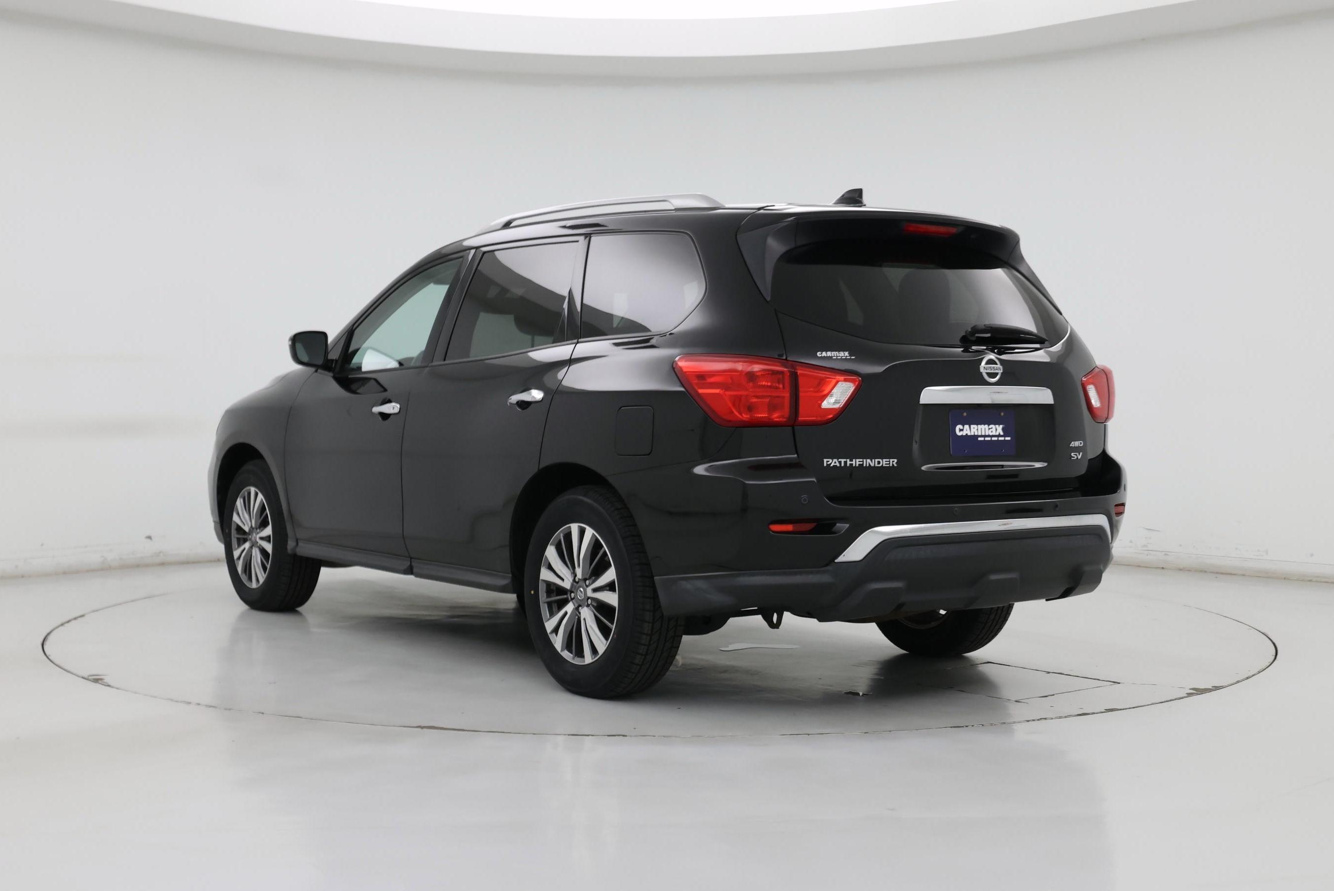 Thumbnail: 2019 Nissan Pathfinder - 2
