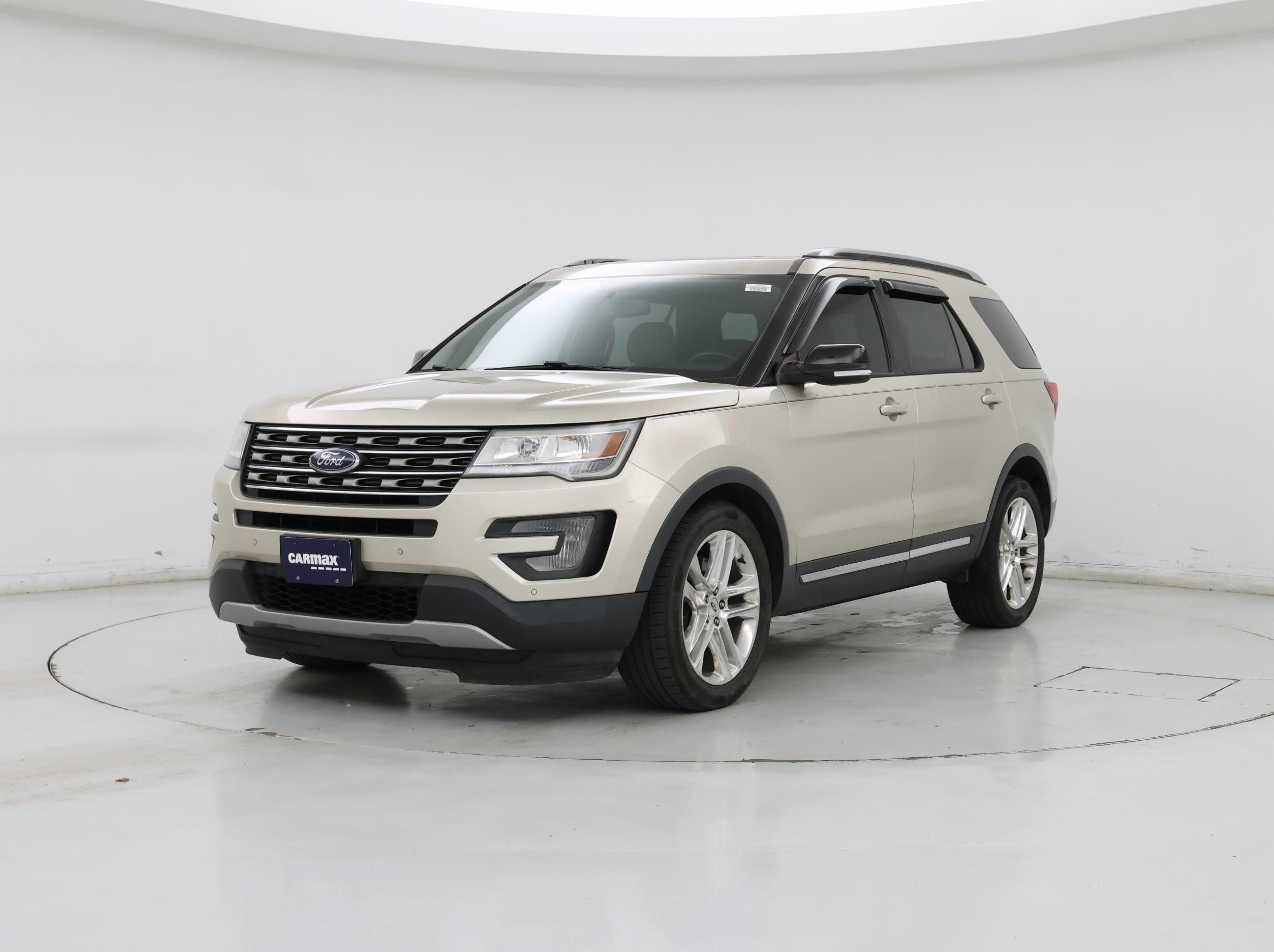 Thumbnail: 2017 Ford Explorer - 4