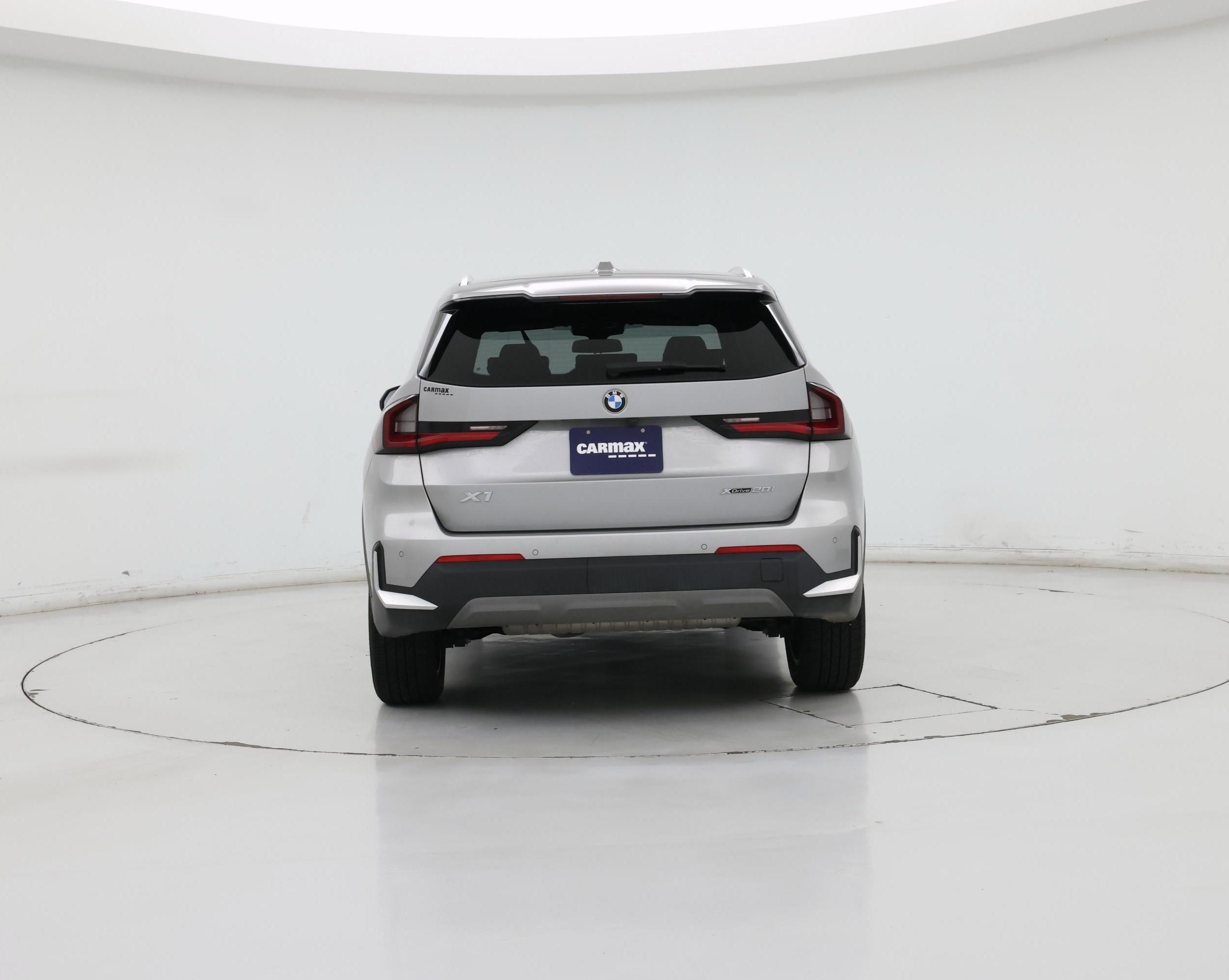 Thumbnail: 2023 BMW X1 - 6