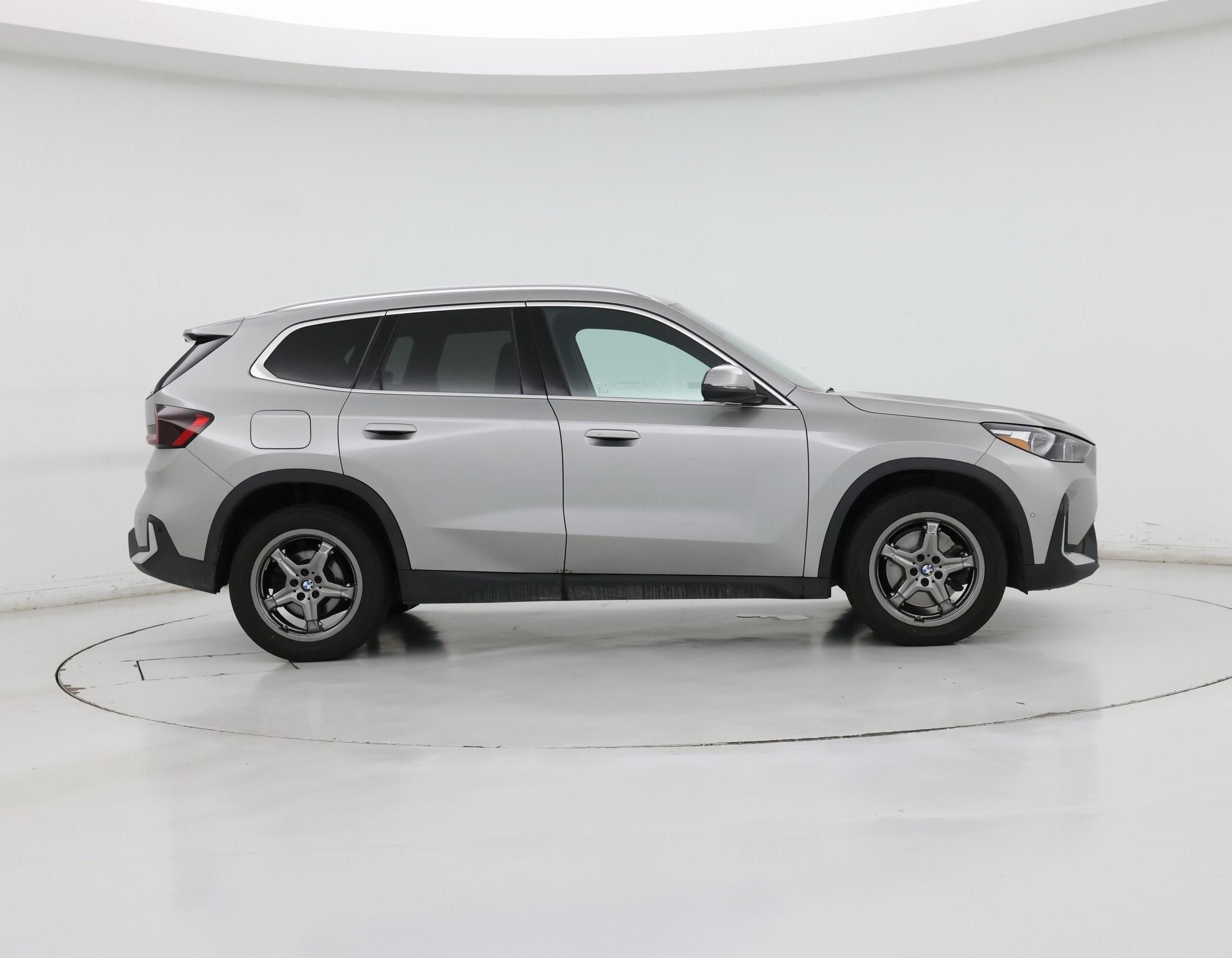 Thumbnail: 2023 BMW X1 - 7