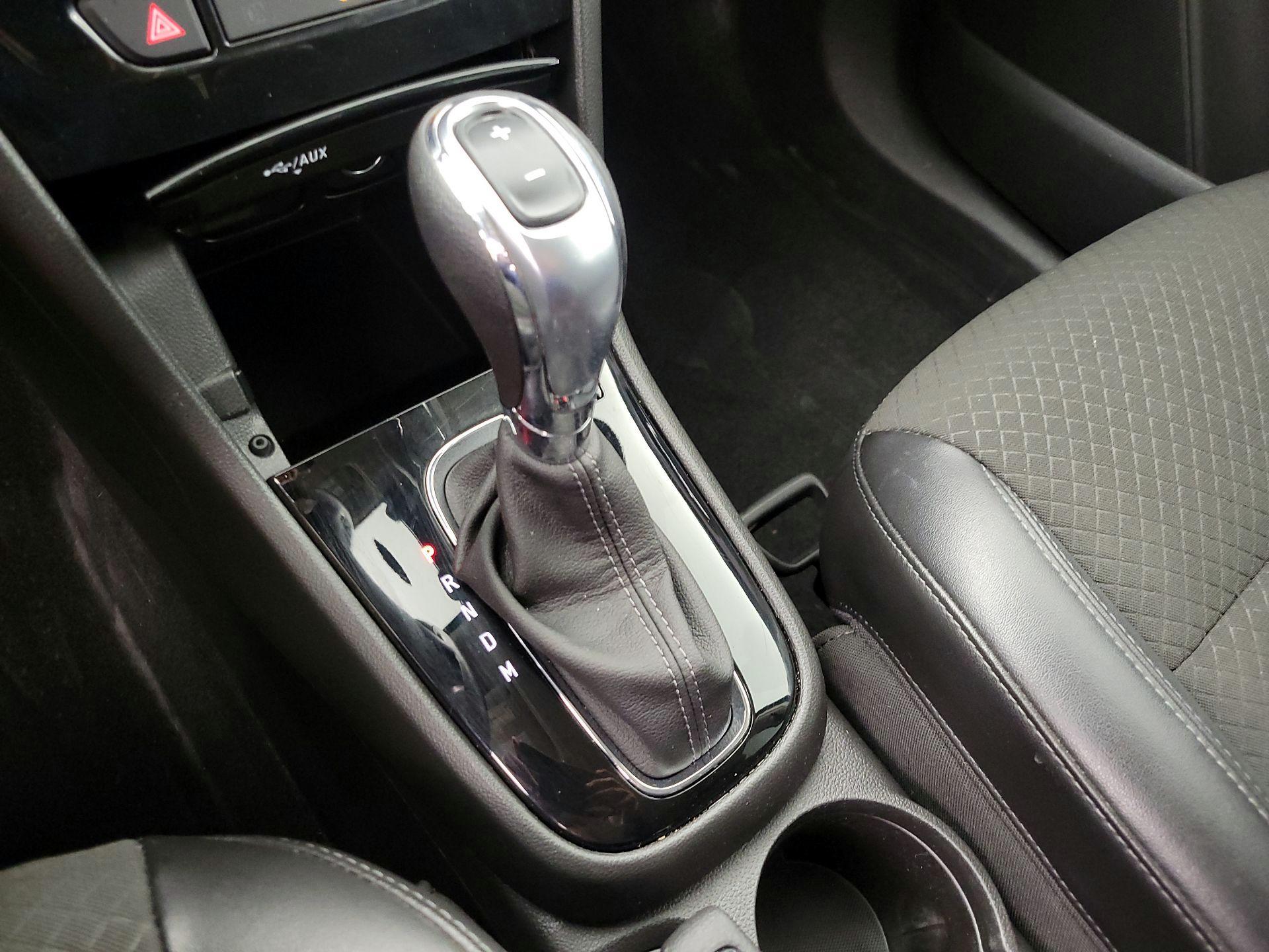 Thumbnail: 2019 Buick Encore - 17