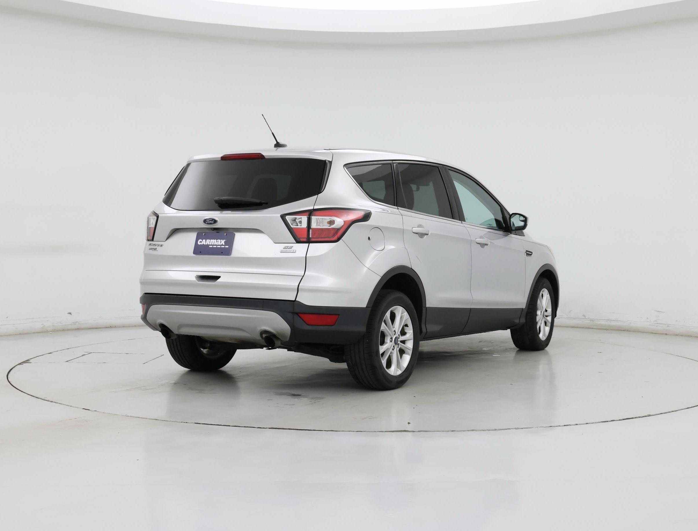Thumbnail: 2017 Ford Escape - 8