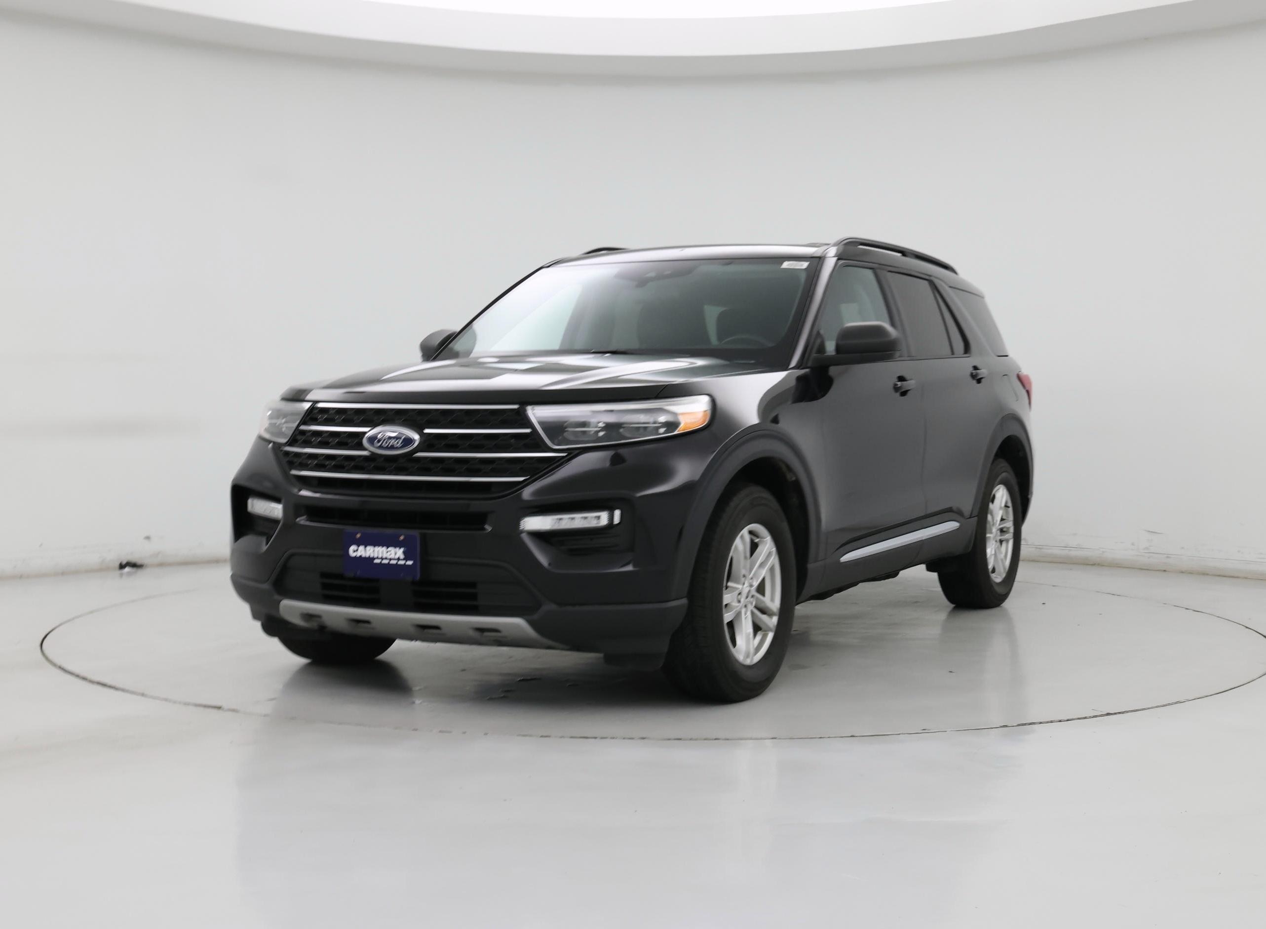 Thumbnail: 2022 Ford Explorer - 4