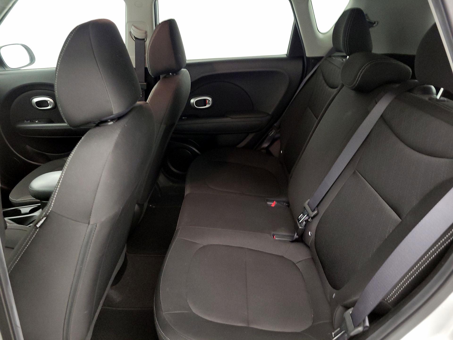 Thumbnail: 2018 Kia Soul - 18