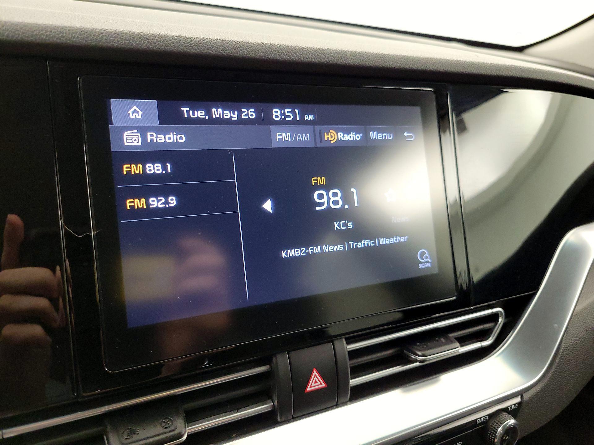 Thumbnail: 2021 Kia Niro - 15