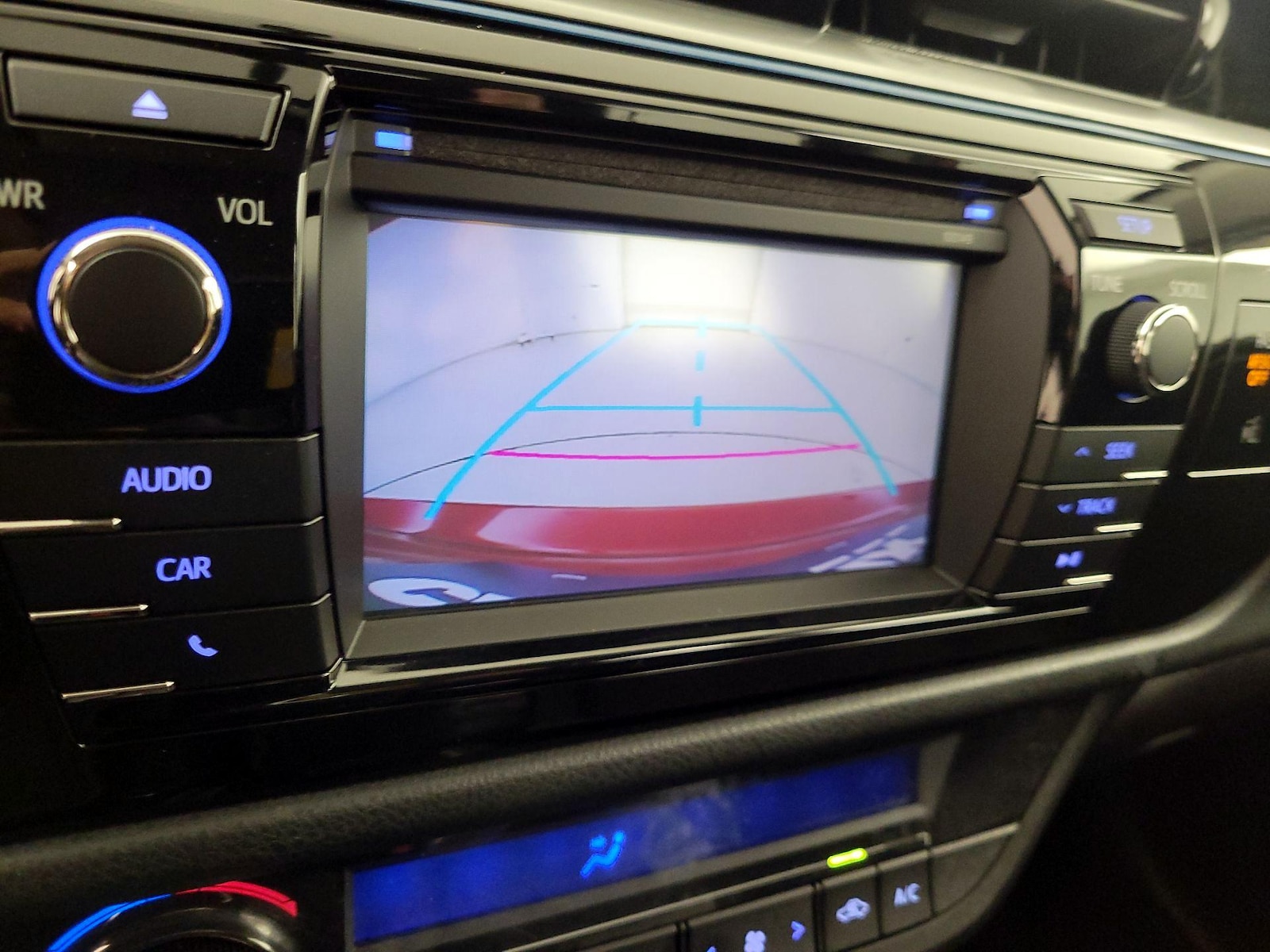 2016 Toyota Corolla S - Photo 15