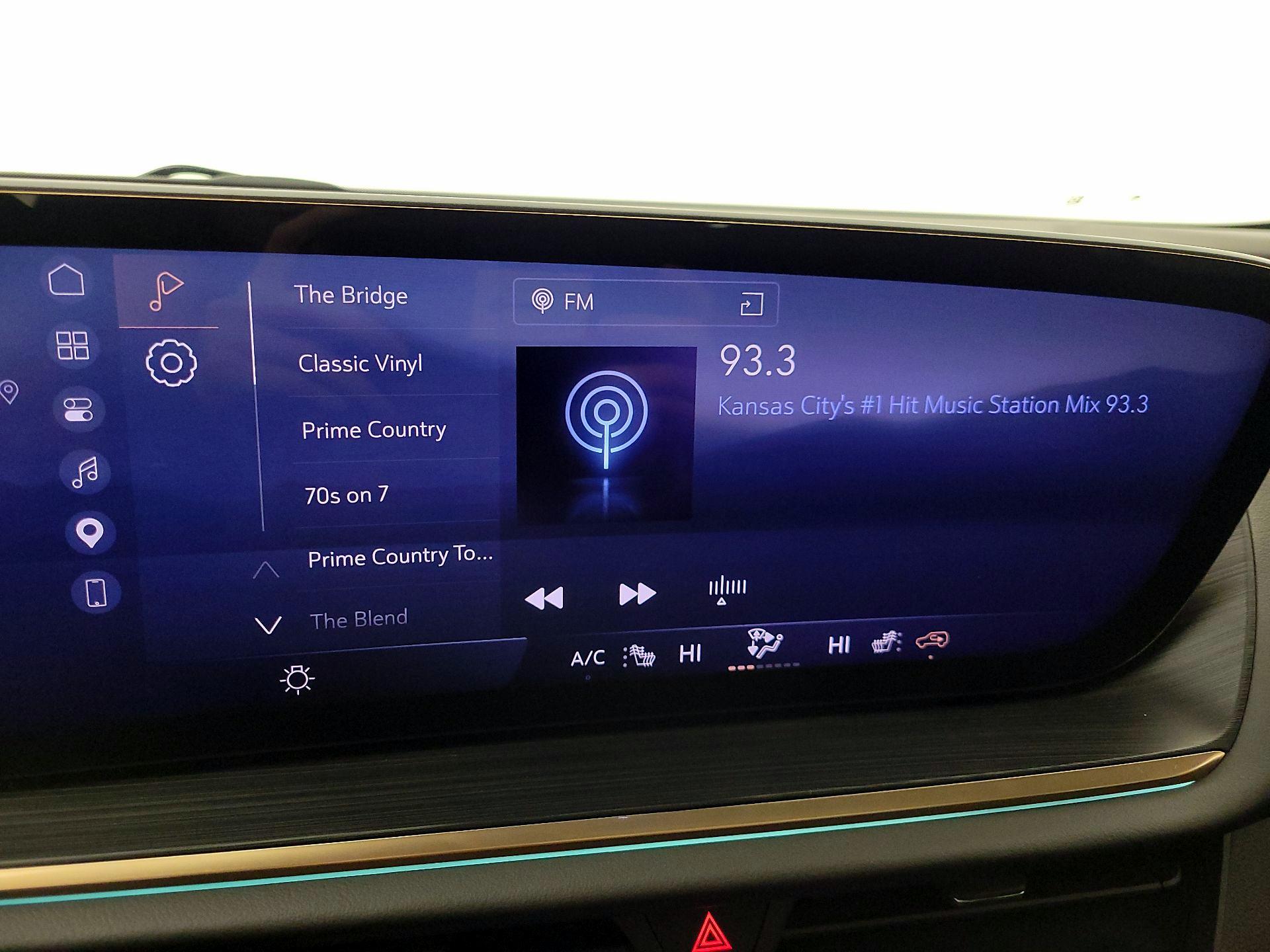 Thumbnail: 2024 Buick Envision - 16