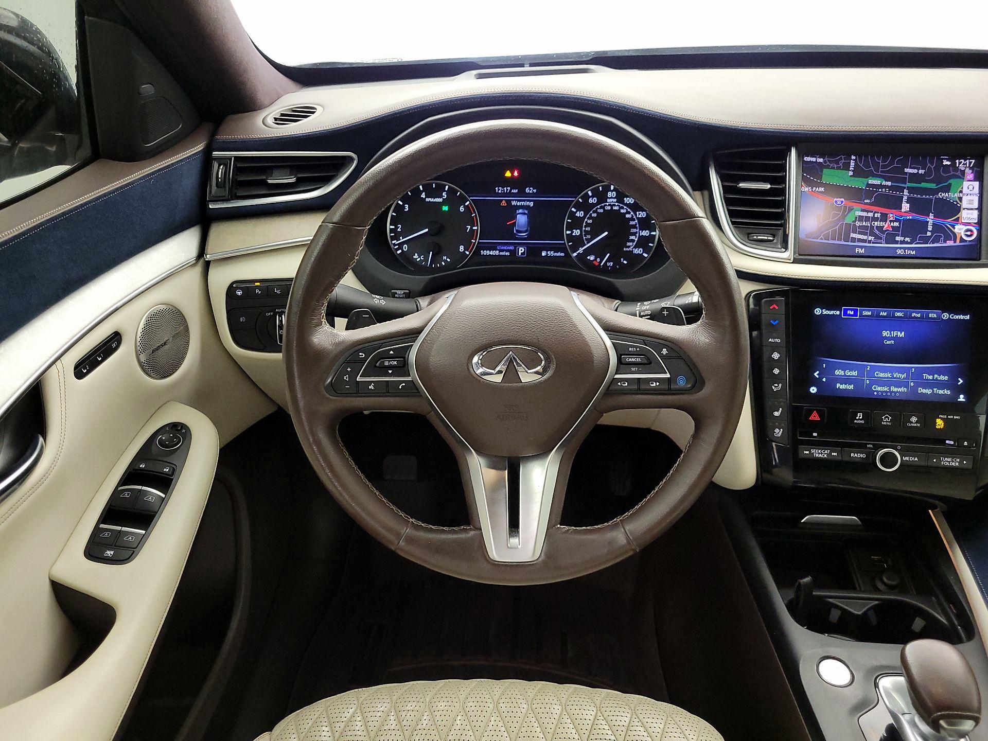 Thumbnail: 2019 INFINITI QX50 - 10