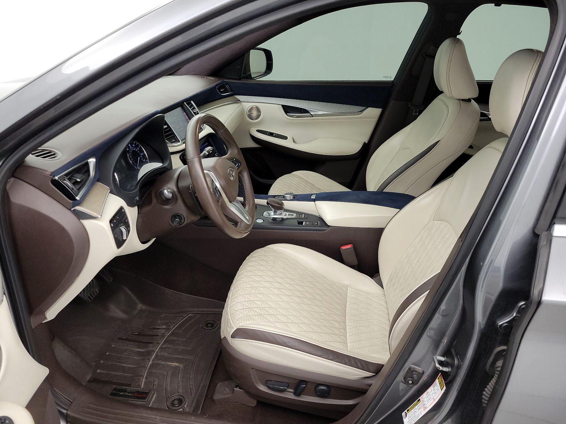 Thumbnail: 2019 INFINITI QX50 - 11