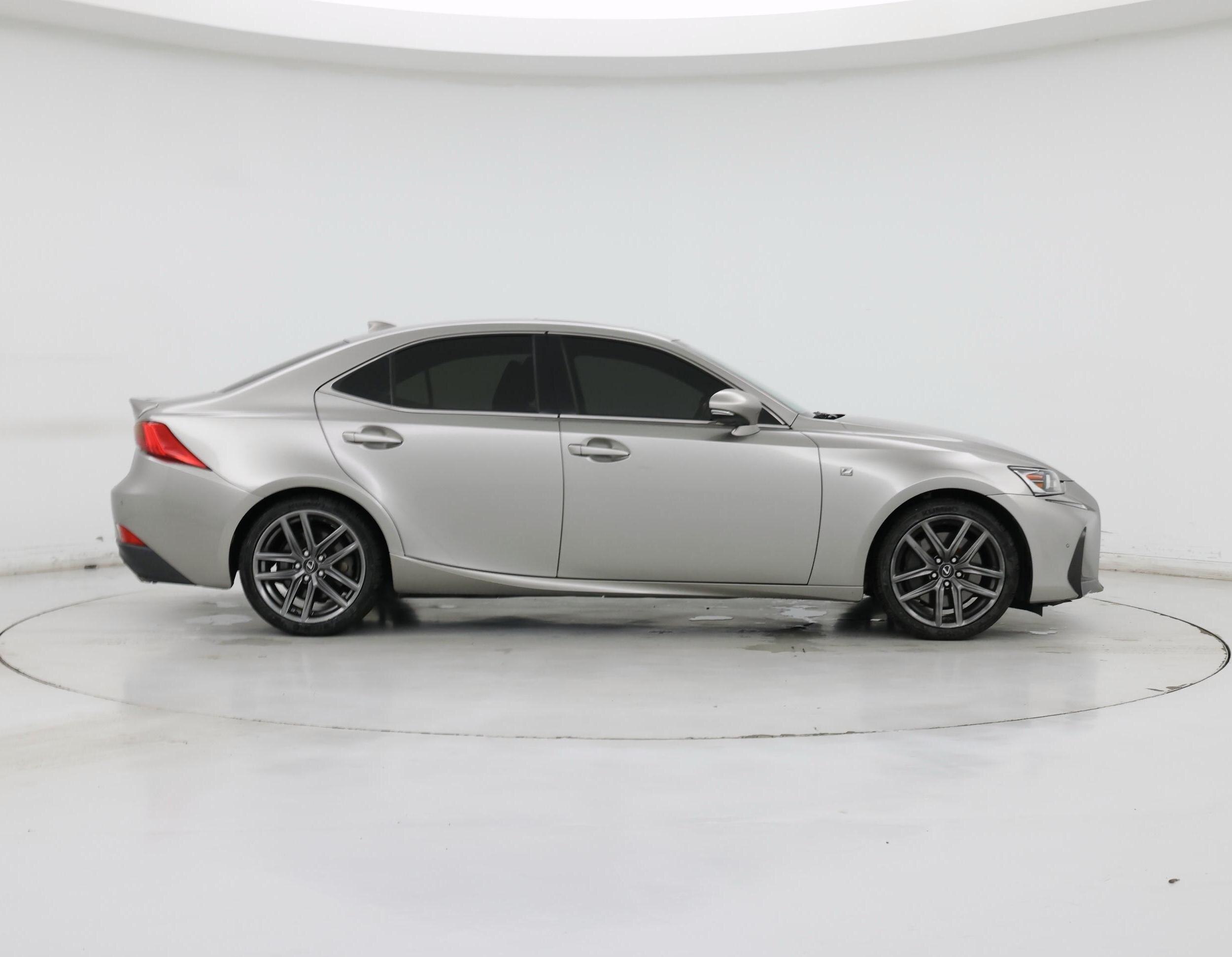 Thumbnail: 2018 Lexus IS - 7