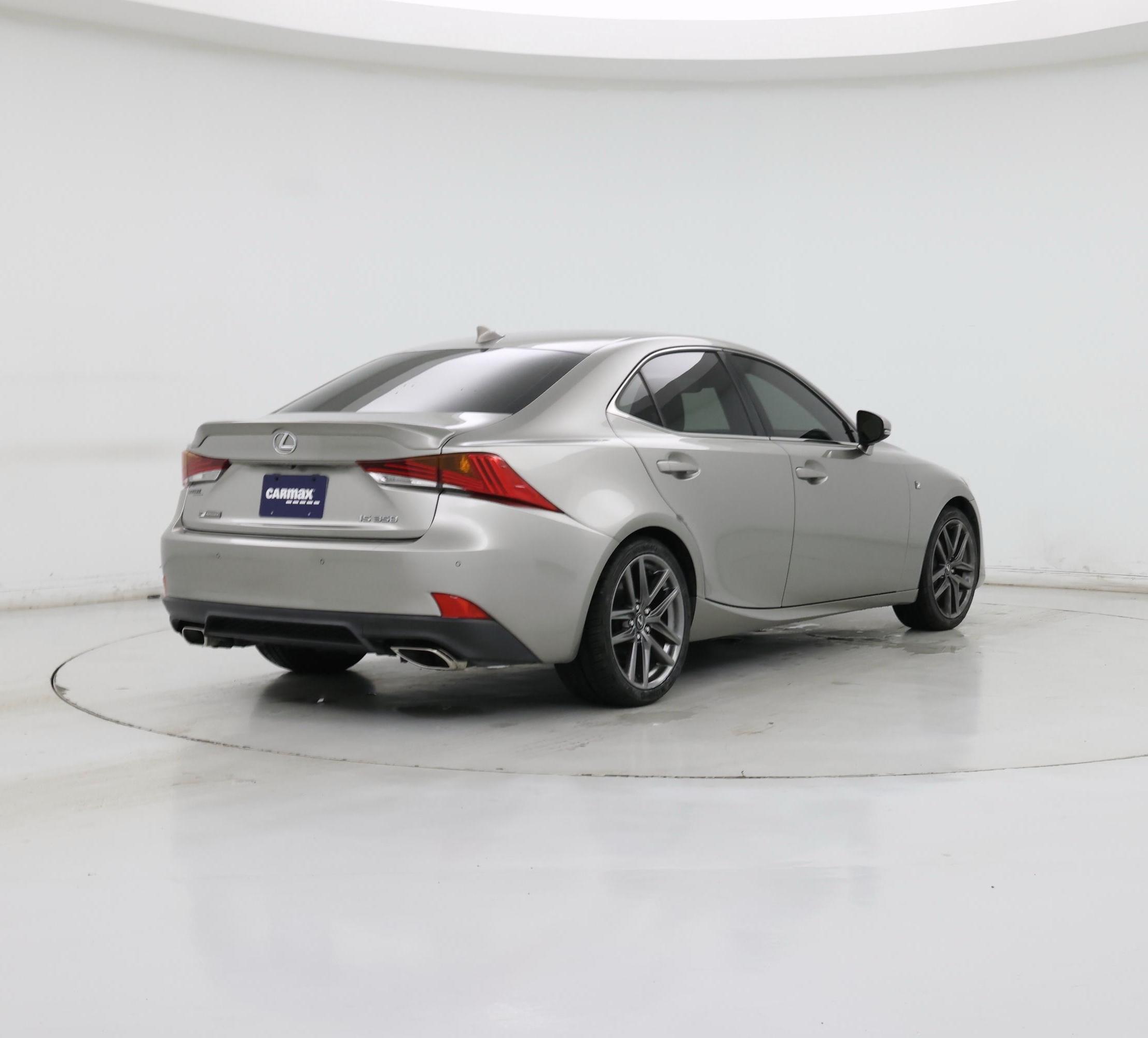 Thumbnail: 2018 Lexus IS - 8