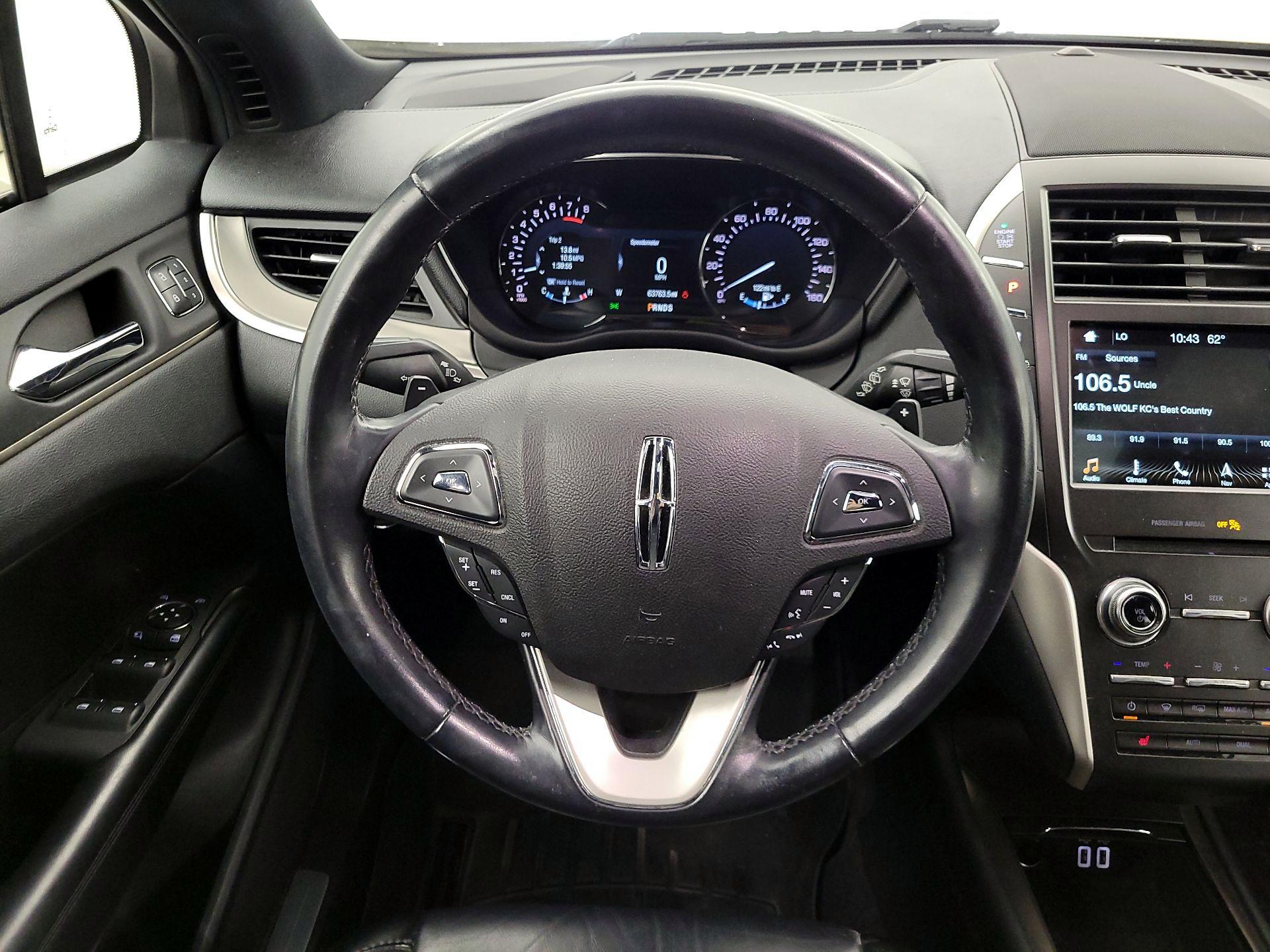 Thumbnail: 2018 Lincoln MKC - 10