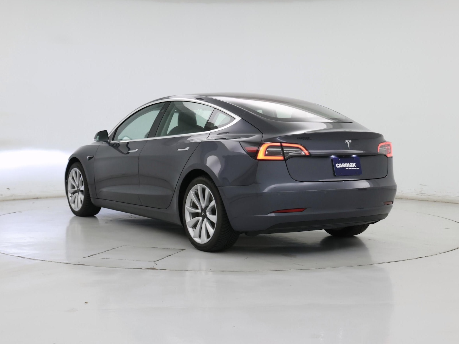 2019 Tesla Model 3 Base - Photo 3