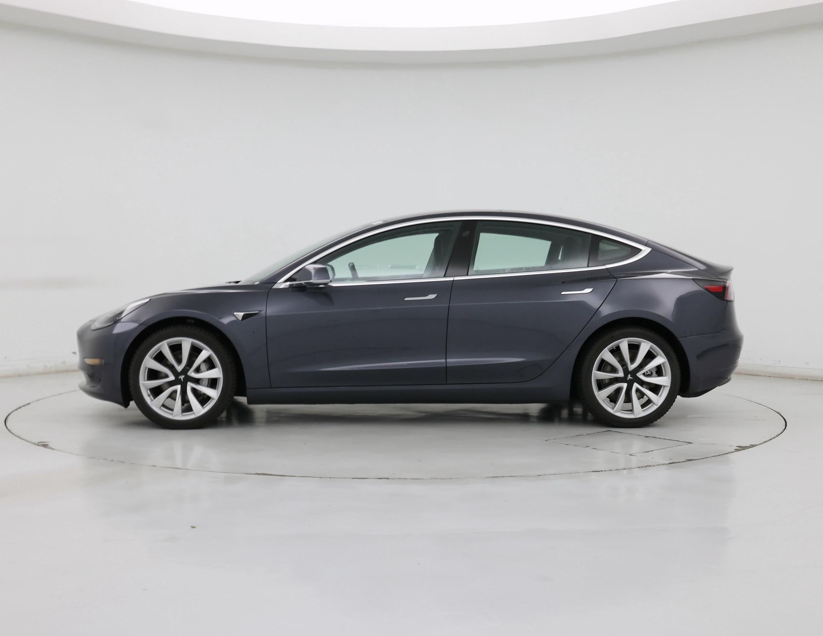 Thumbnail: 2019 Tesla Model 3 - 3