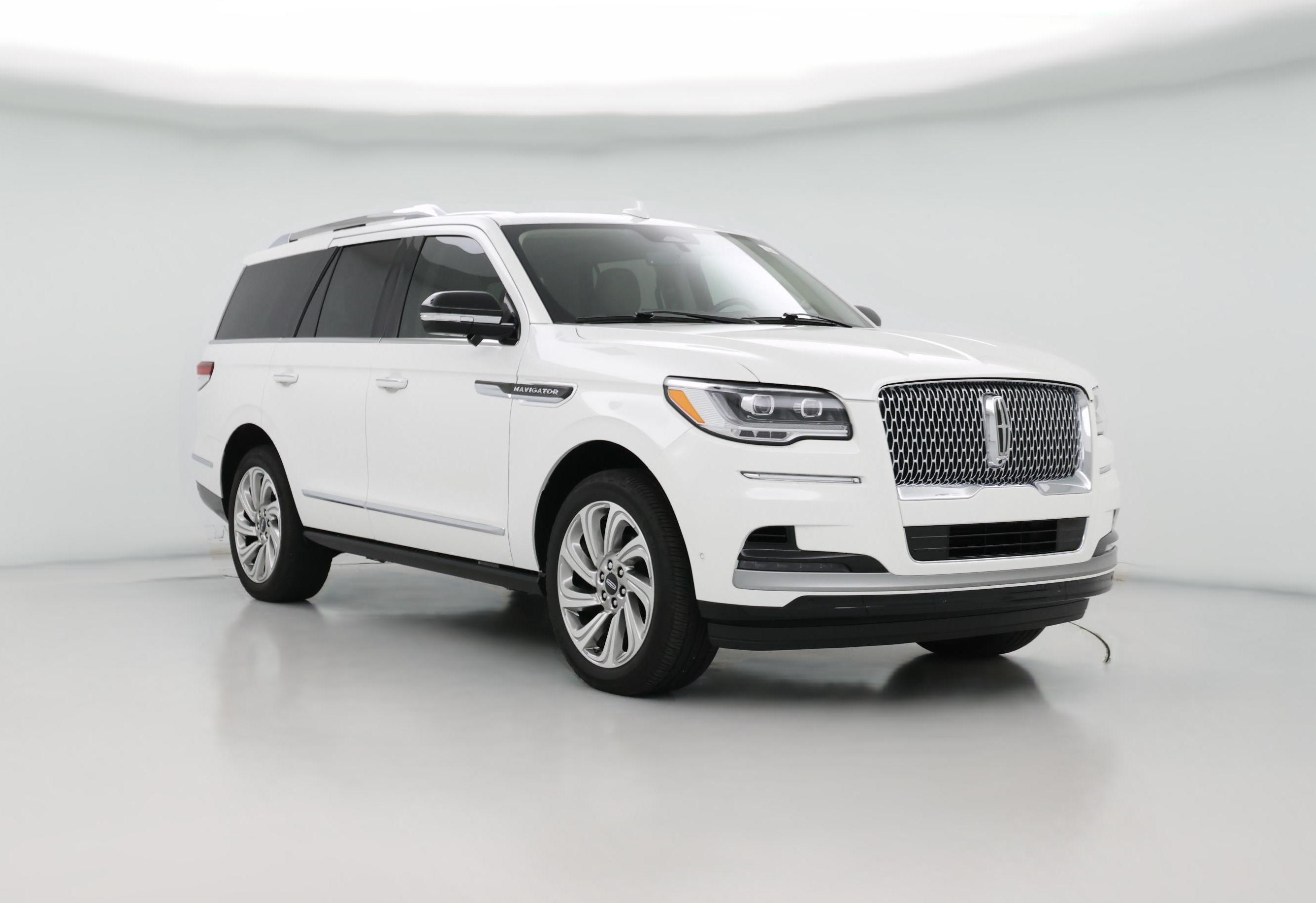 Thumbnail: 2024 Lincoln Navigator - 1