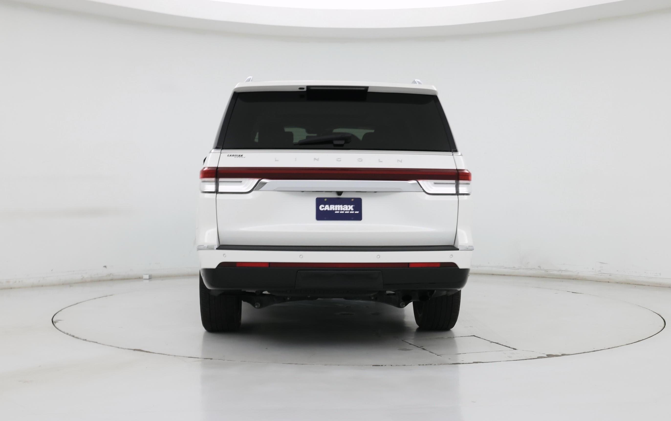Thumbnail: 2024 Lincoln Navigator - 6