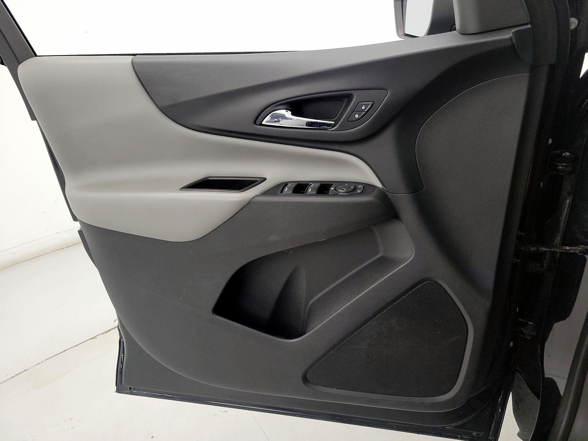 Thumbnail: 2019 Chevrolet Equinox - 12