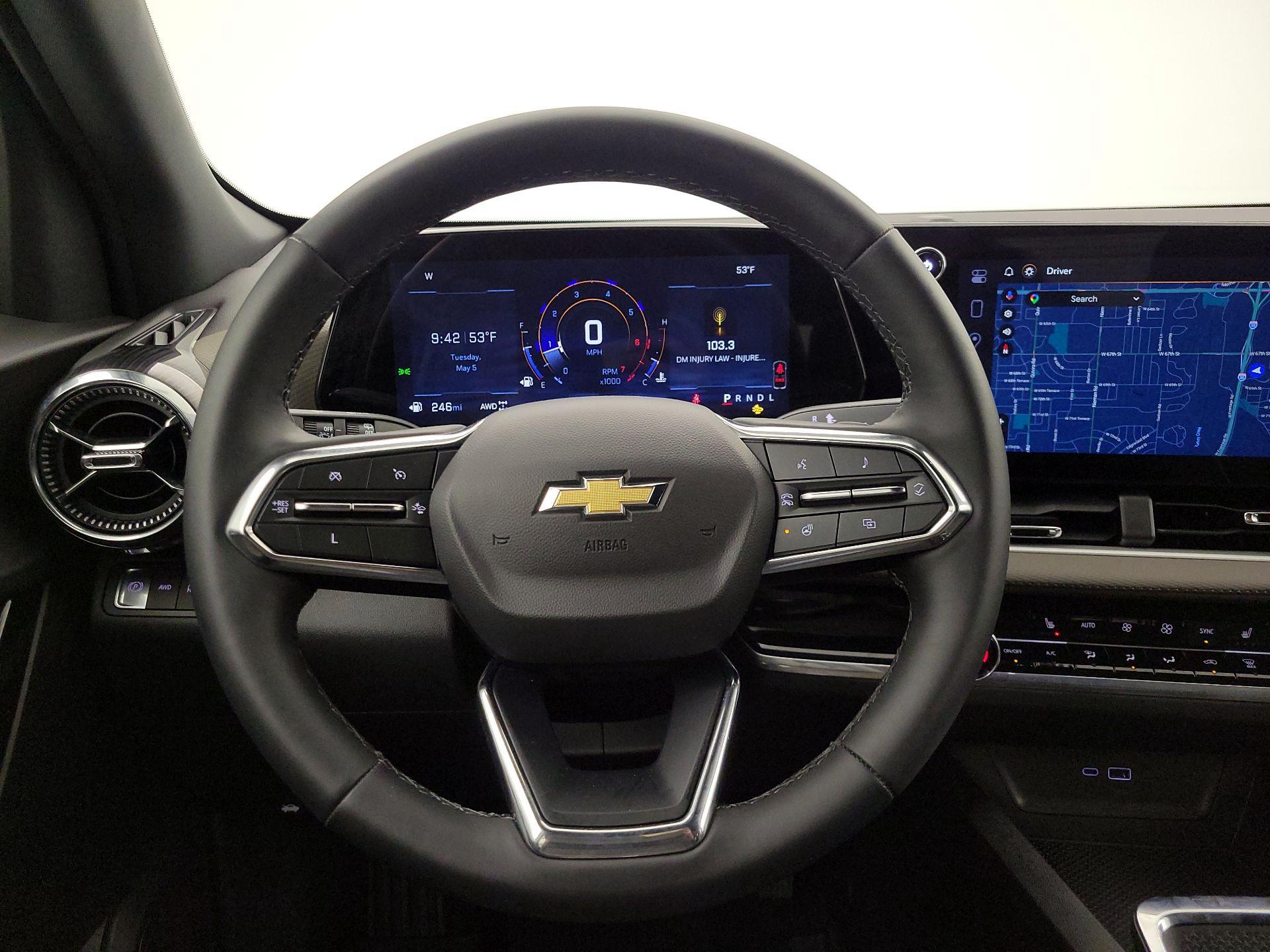 Thumbnail: 2025 Chevrolet Equinox - 10