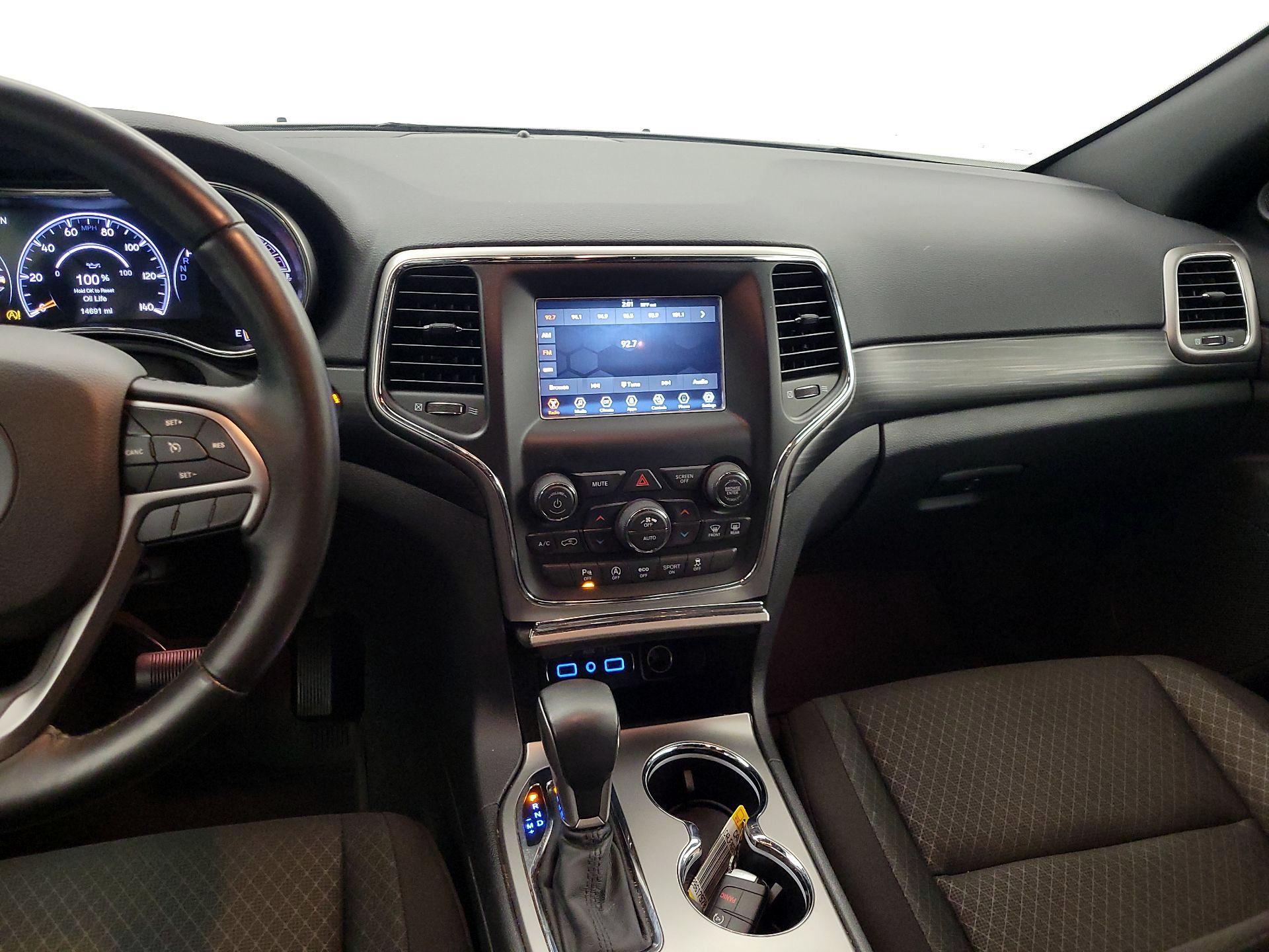 Thumbnail: 2021 Jeep Grand Cherokee - 9