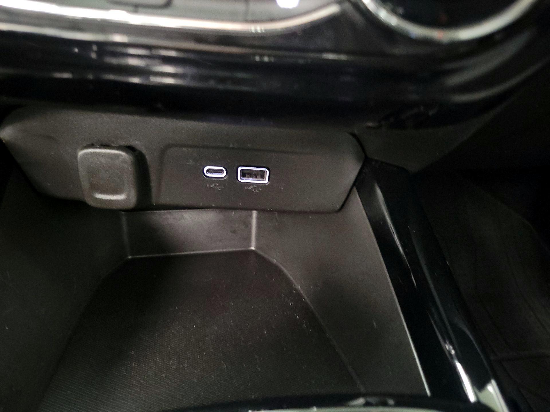Thumbnail: 2025 Chevrolet Trax - 18