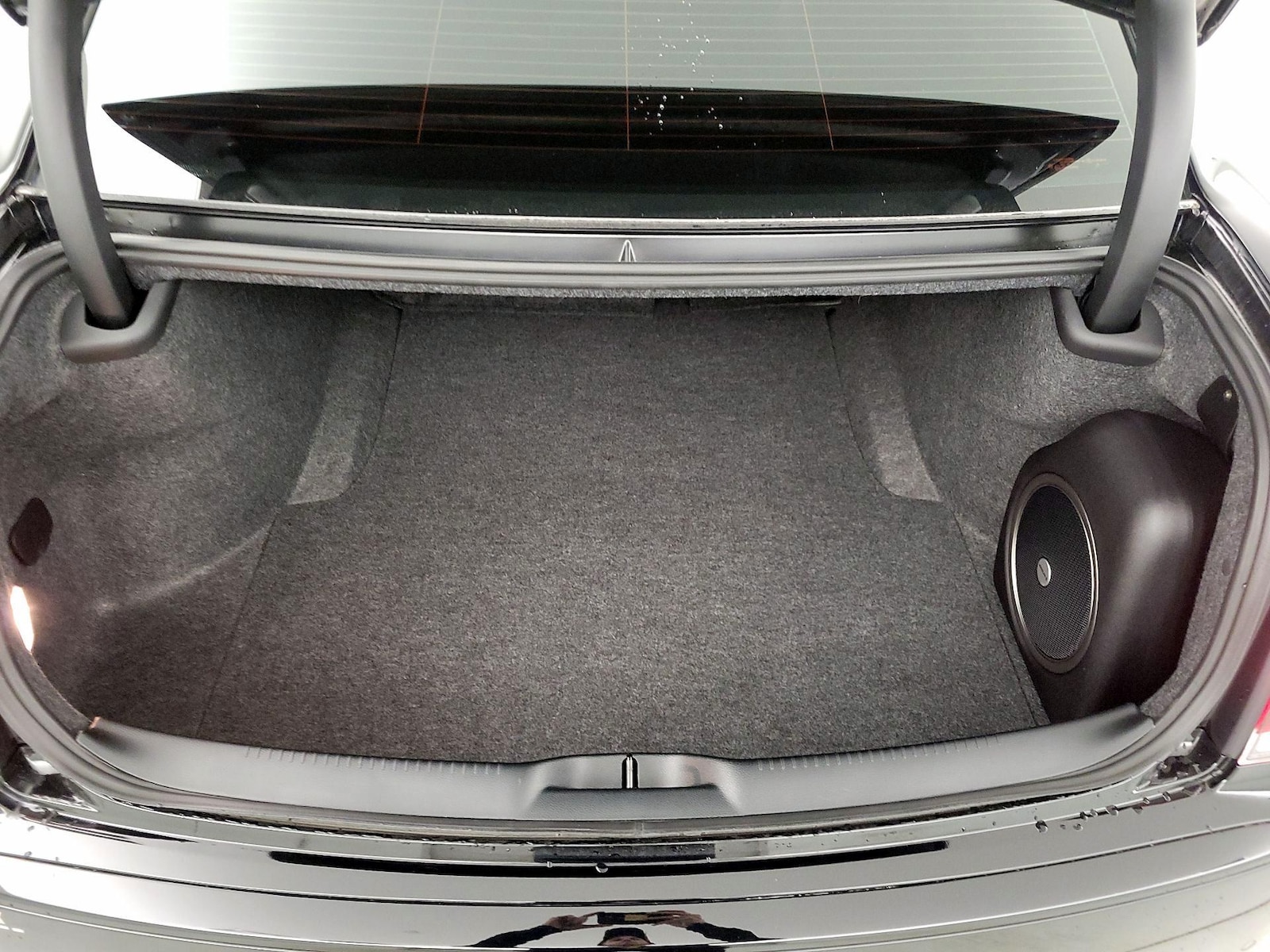2023 Chrysler 300 S - Photo 22