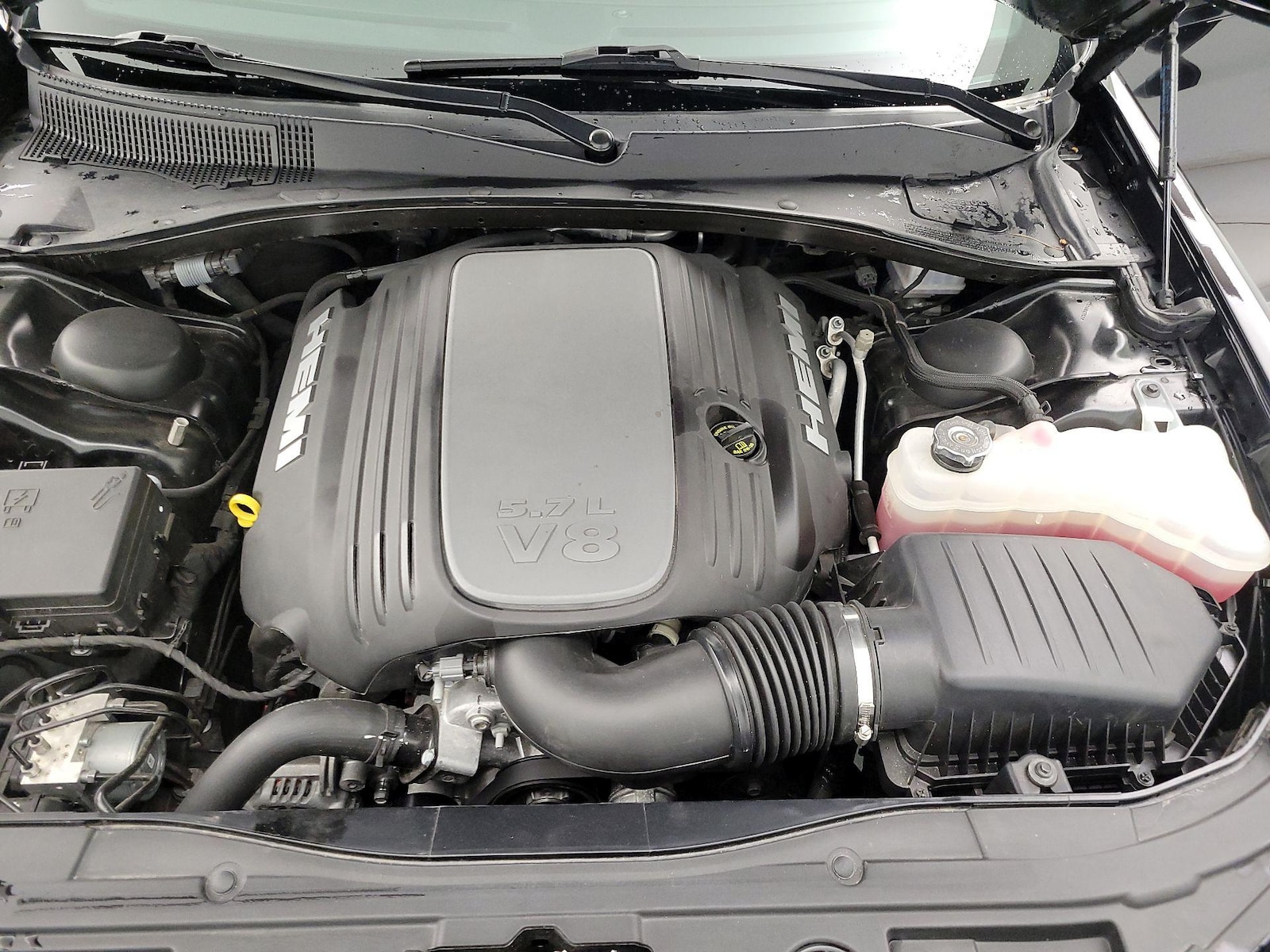 2023 Chrysler 300 S - Photo 23