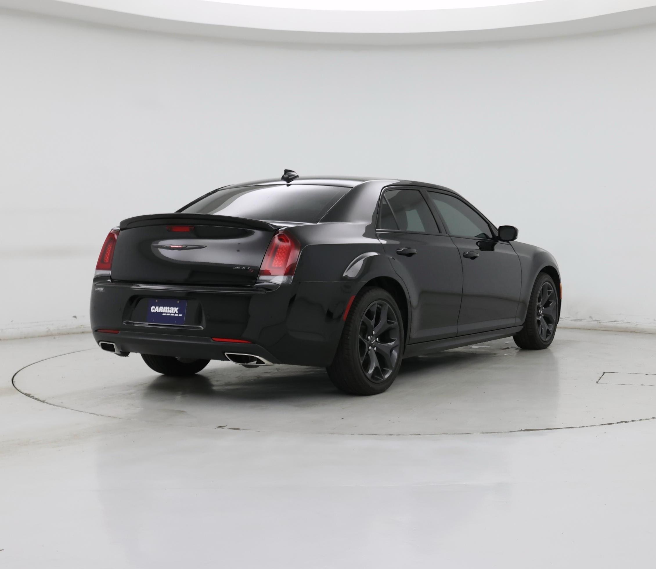 Thumbnail: 2023 Chrysler 300 - 8