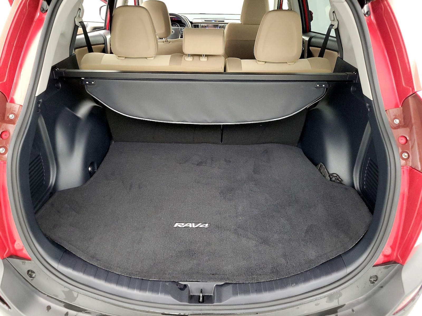 2015 Toyota RAV4 XLE - Photo 22
