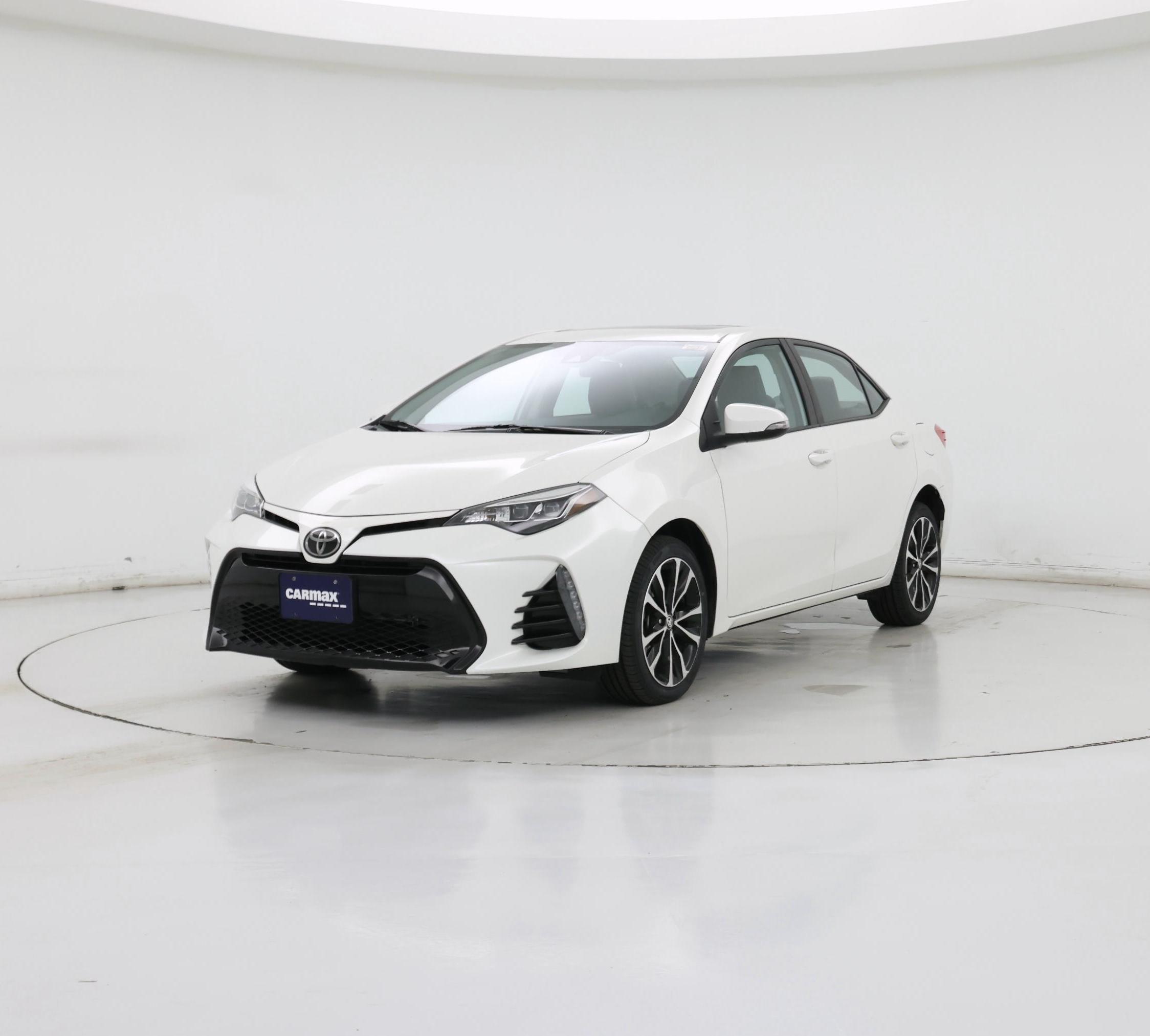 Thumbnail: 2018 Toyota Corolla - 4