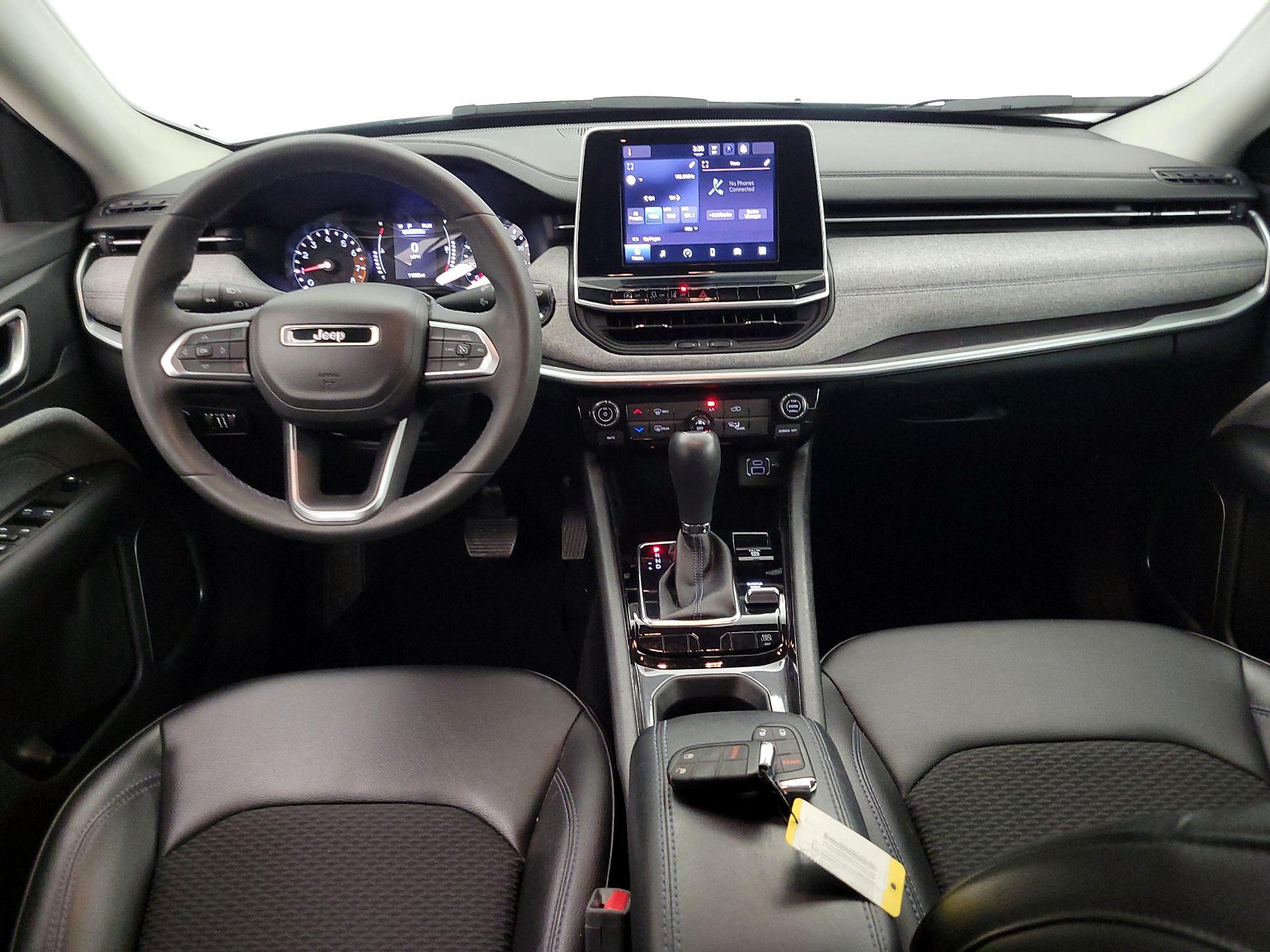 Thumbnail: 2022 Jeep Compass - 9