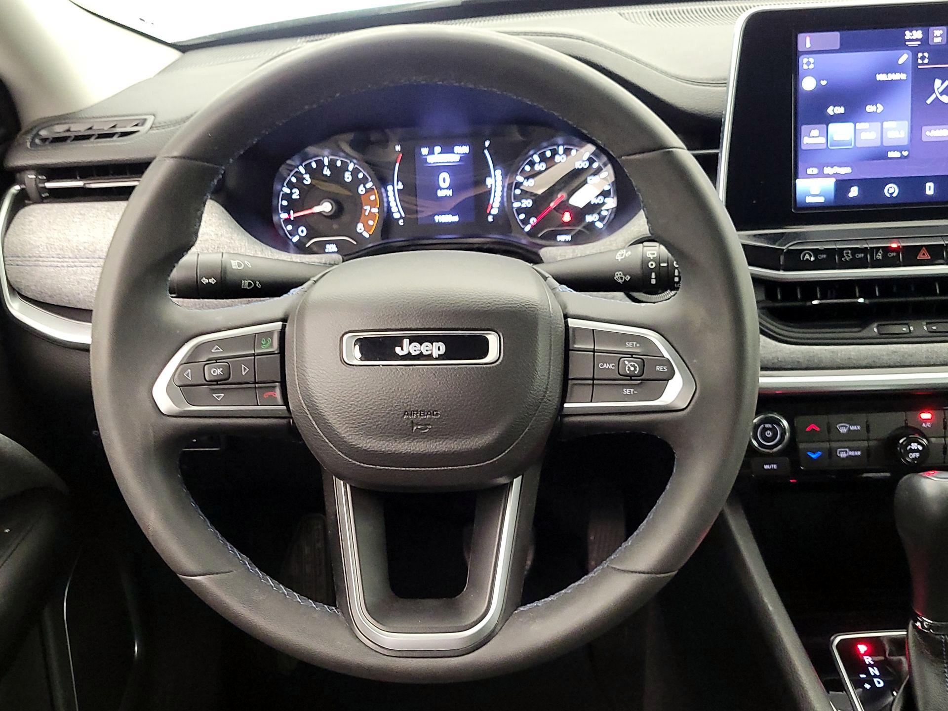 Thumbnail: 2022 Jeep Compass - 10