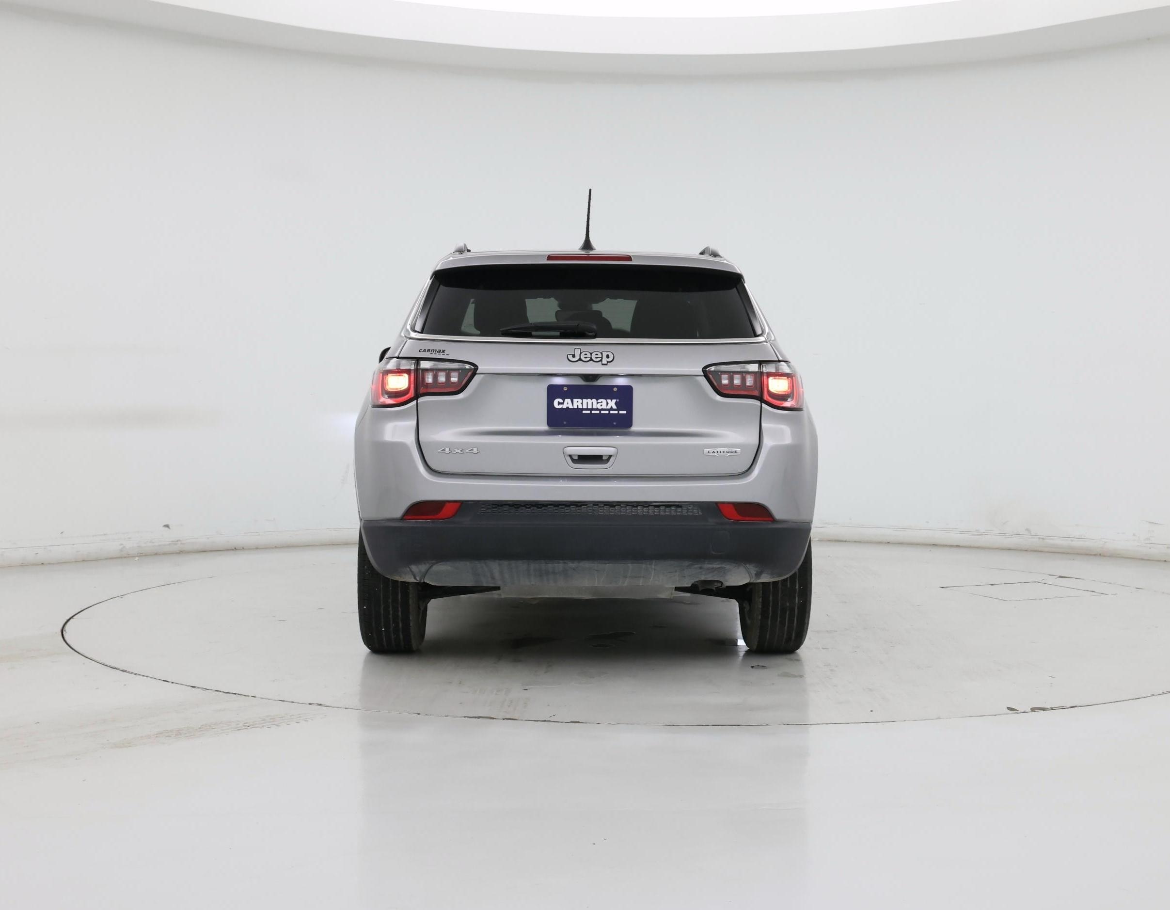 Thumbnail: 2022 Jeep Compass - 6