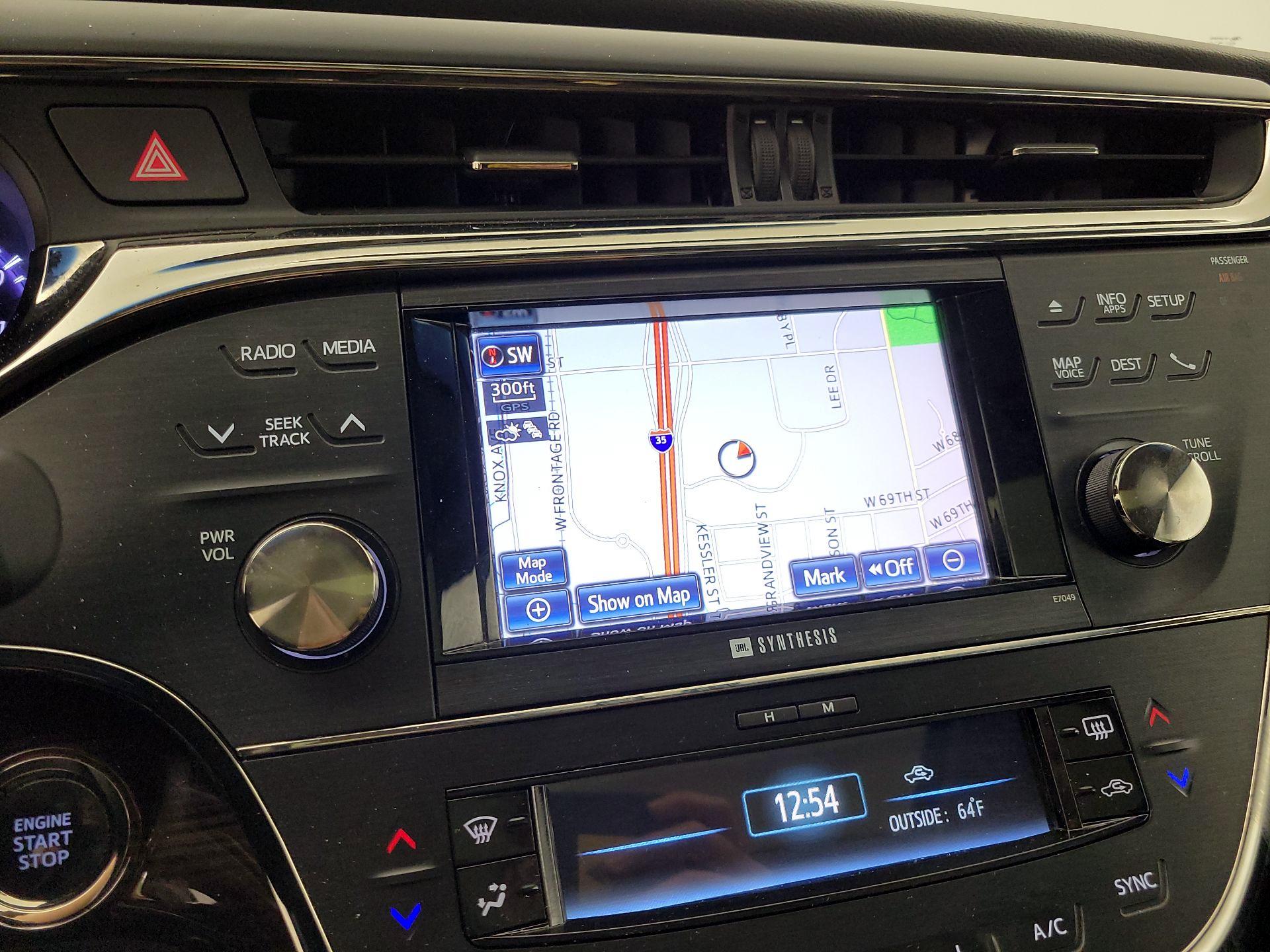 Thumbnail: 2014 Toyota Avalon - 14