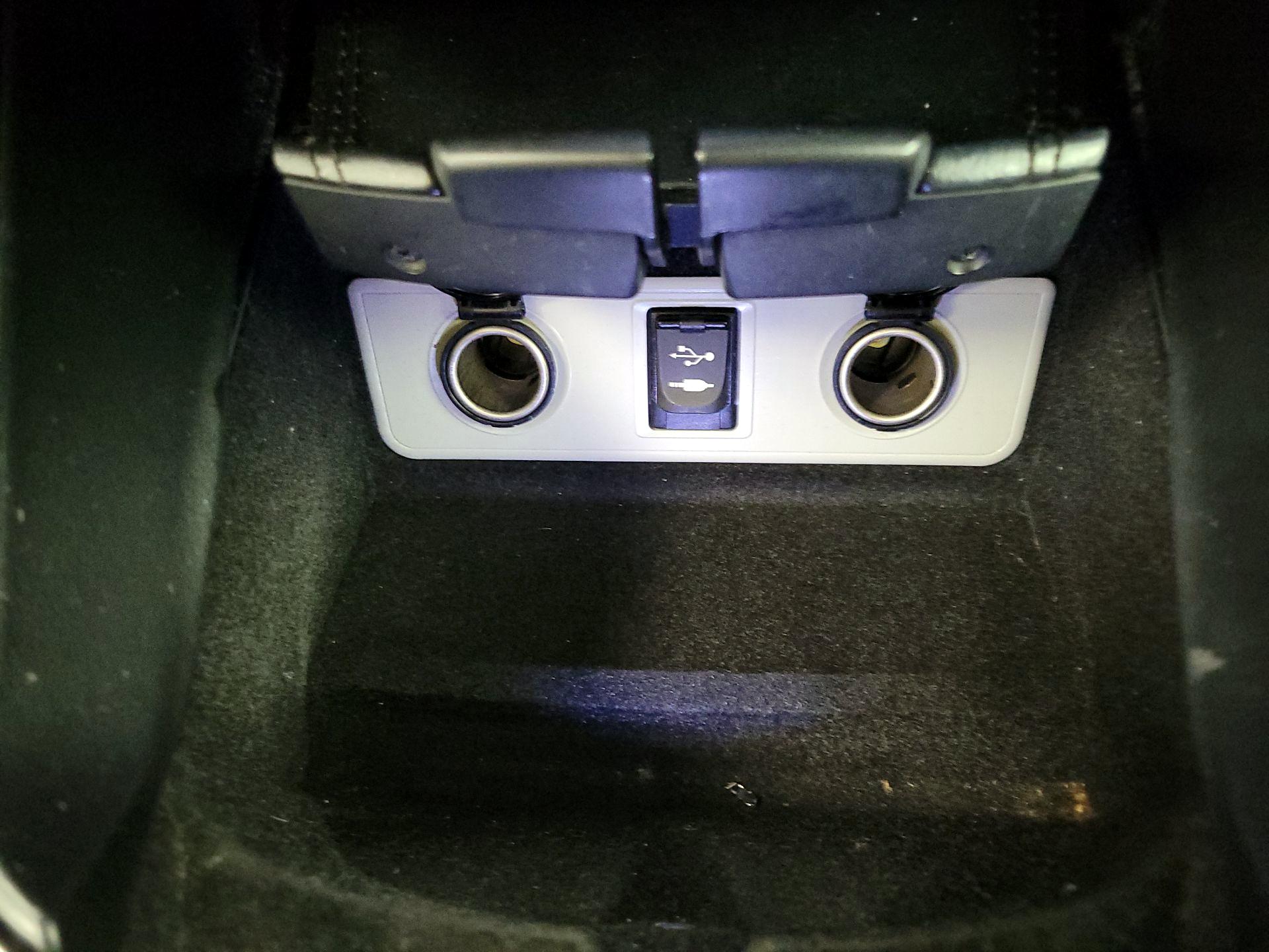 Thumbnail: 2014 Toyota Avalon - 19
