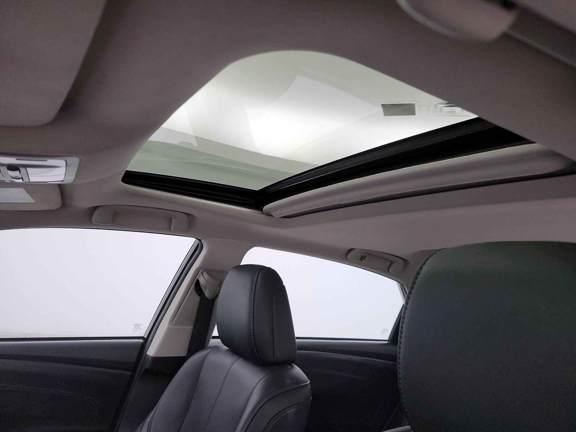 Thumbnail: 2014 Toyota Avalon - 20