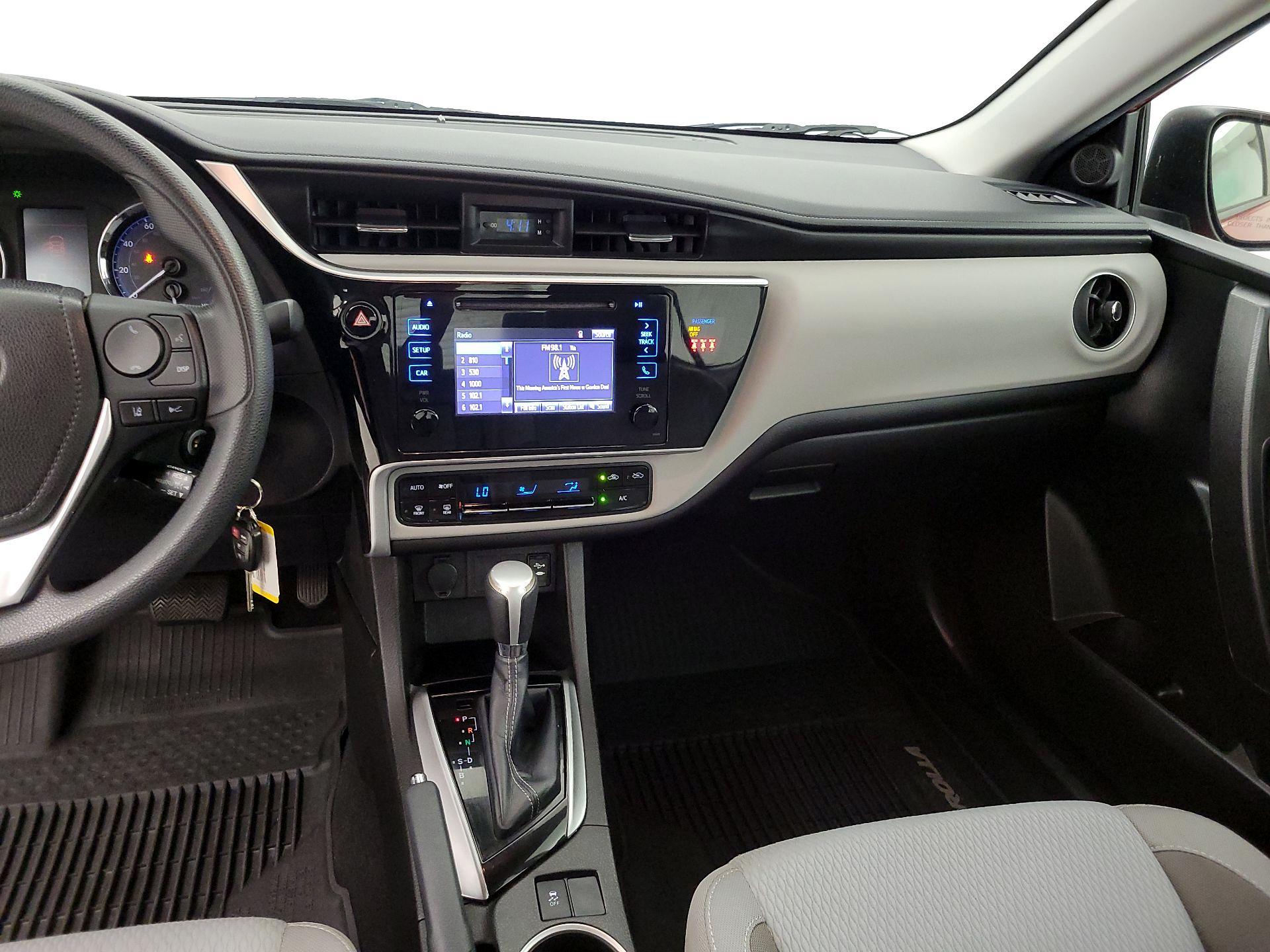 Thumbnail: 2018 Toyota Corolla - 9