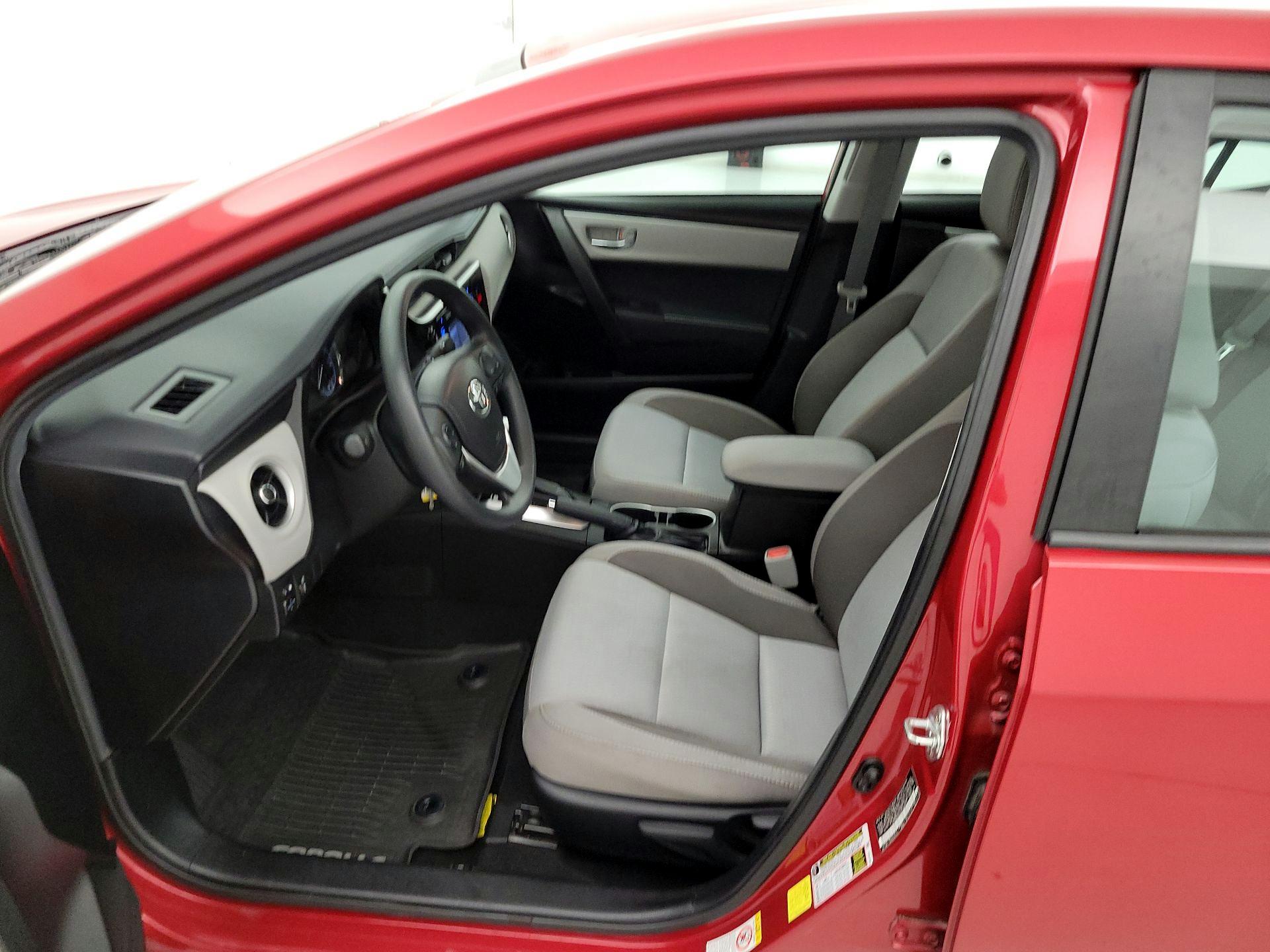 Thumbnail: 2018 Toyota Corolla - 11